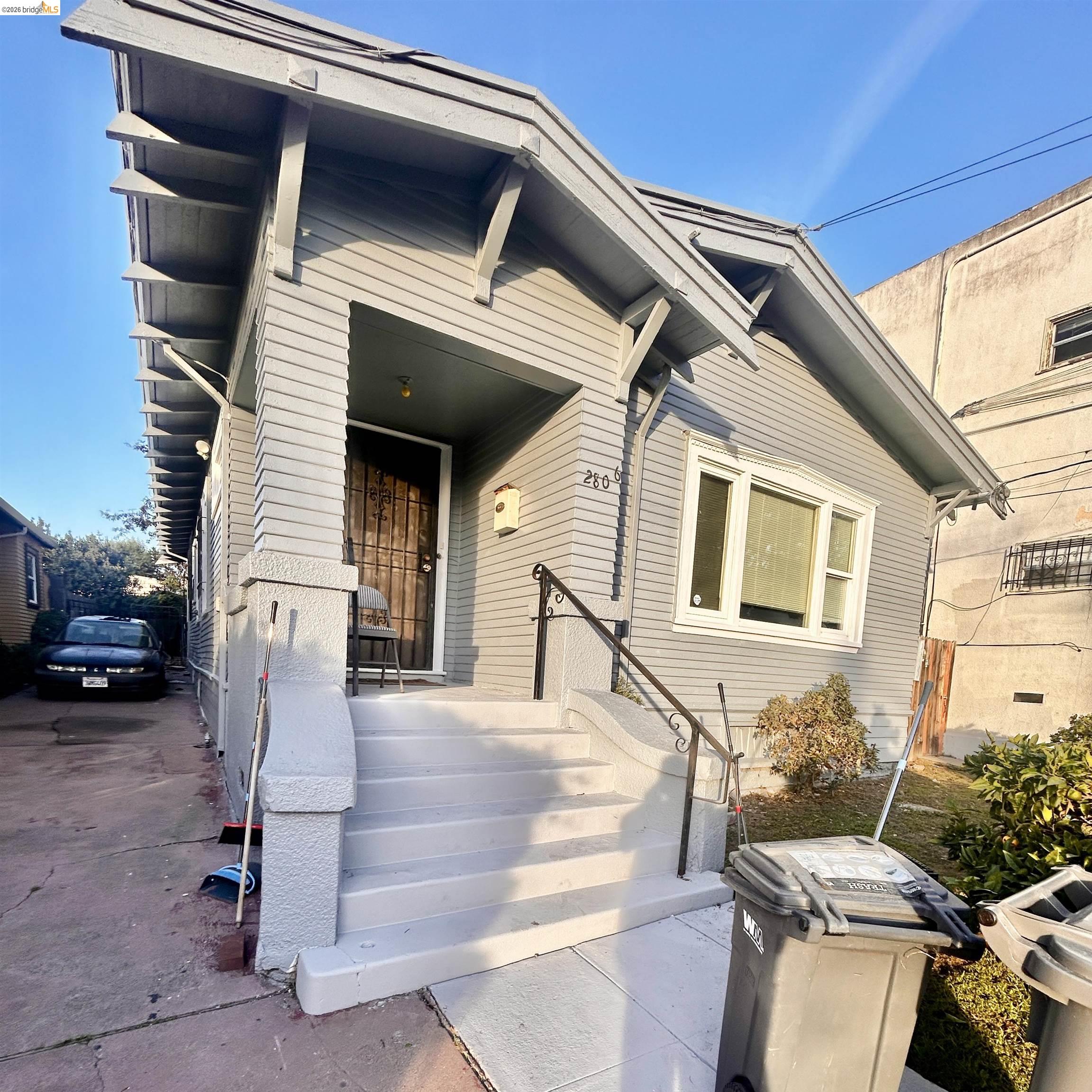 2806 Foothill Blvd