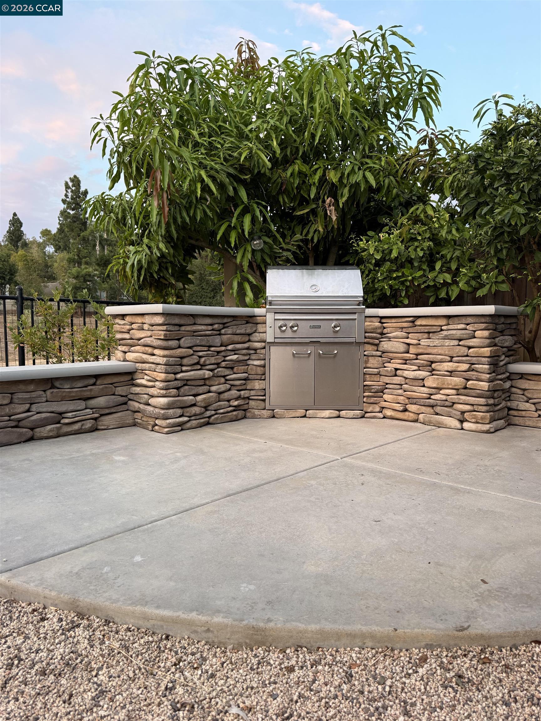 10558 Rancho Carmel Dr