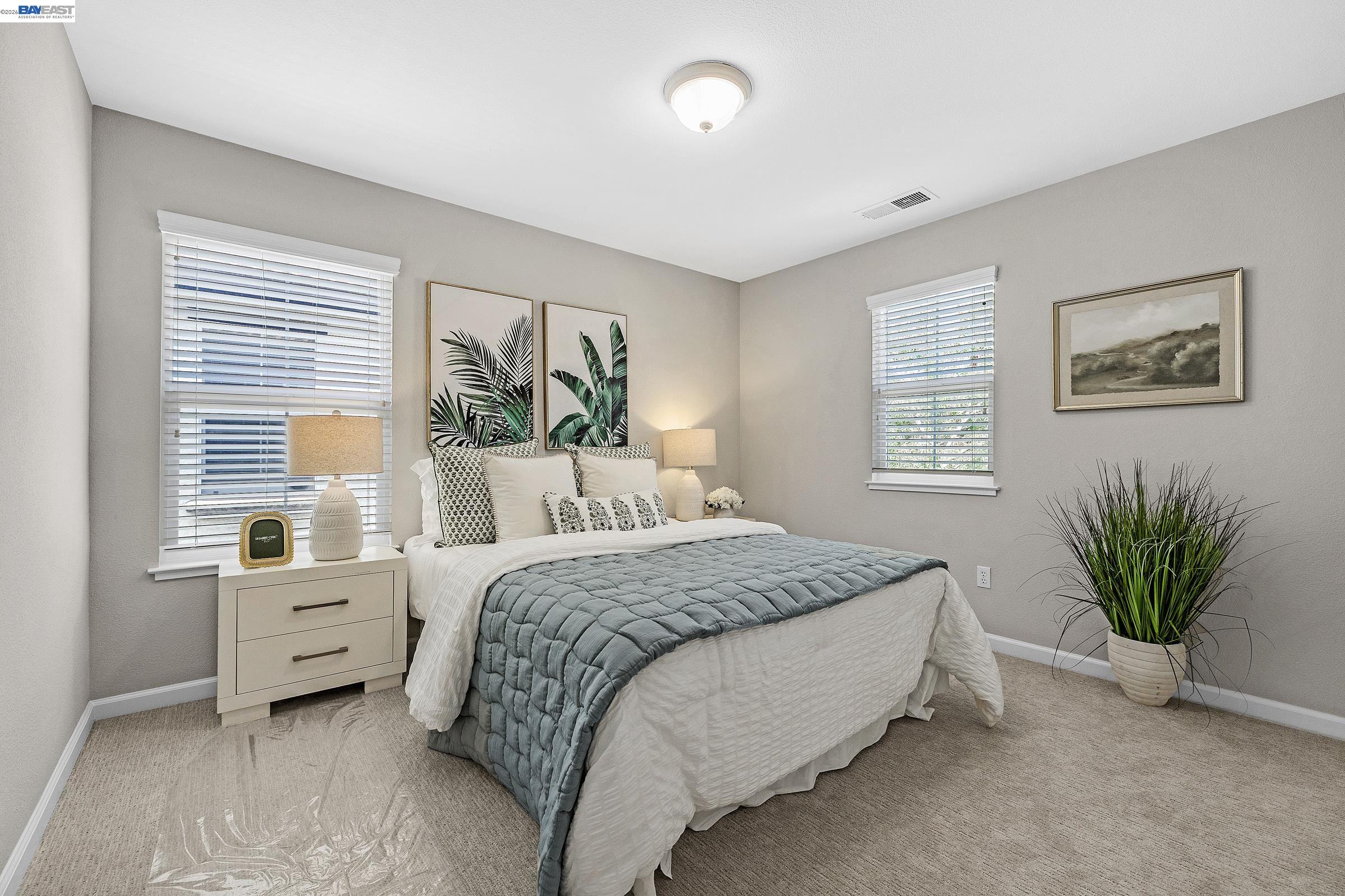 34500 Torrey Pine Ln