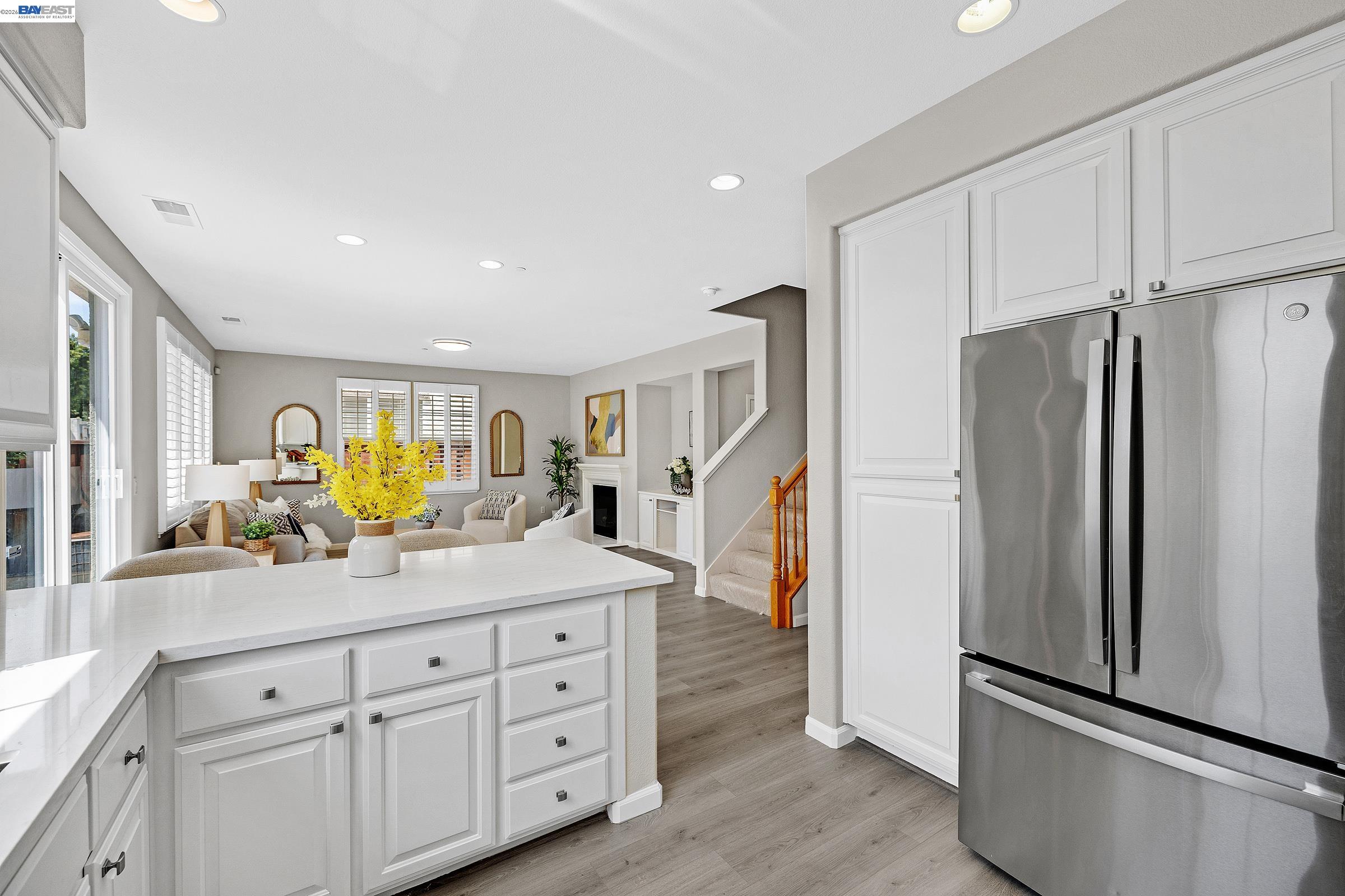 34500 Torrey Pine Ln