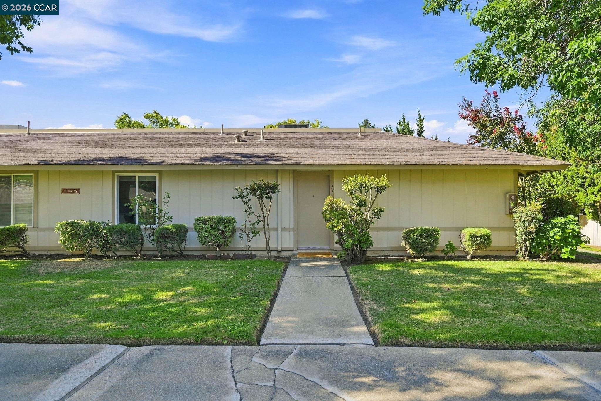 4260 Clayton Rd # 11