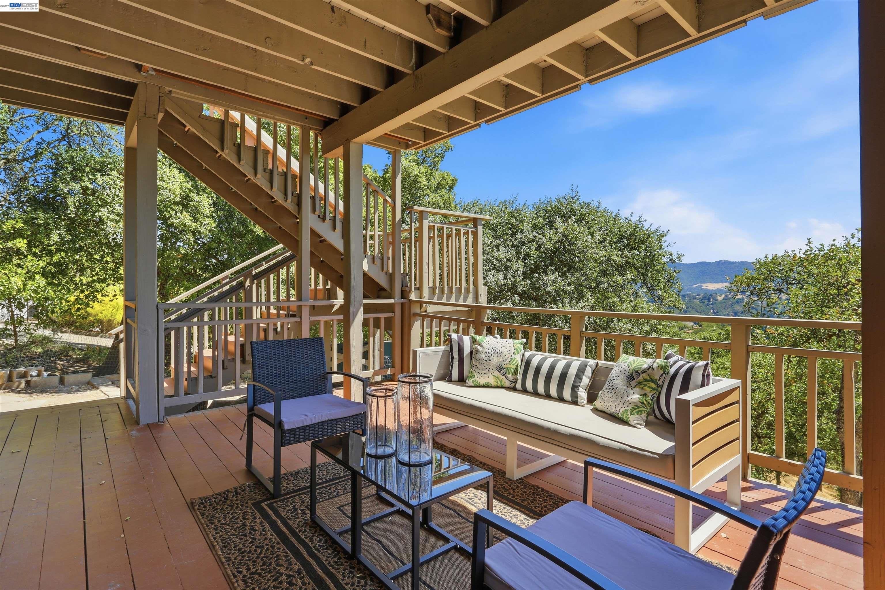 506 Oakshire Place