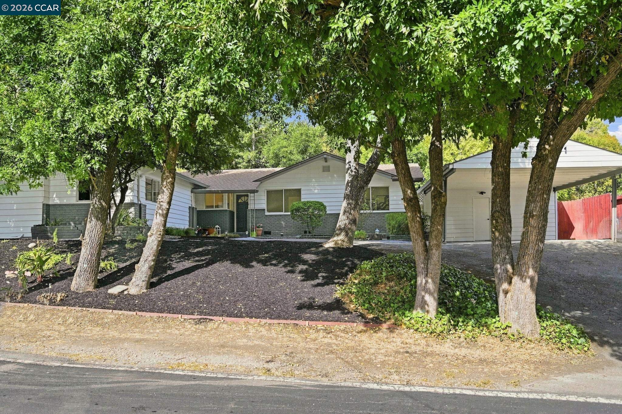 2481 Larkey Ln