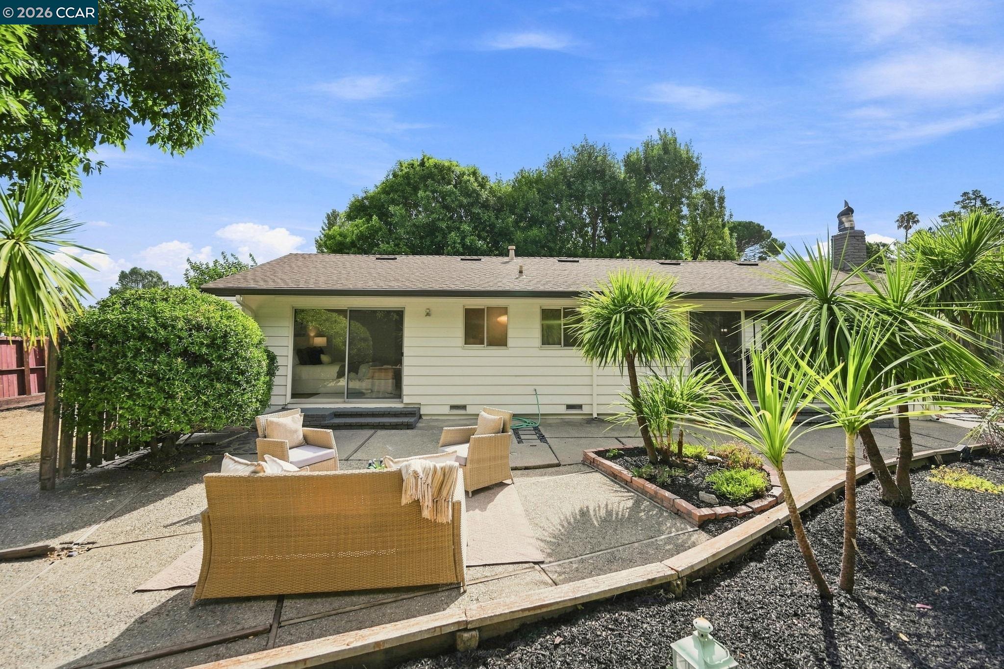 2481 Larkey Ln