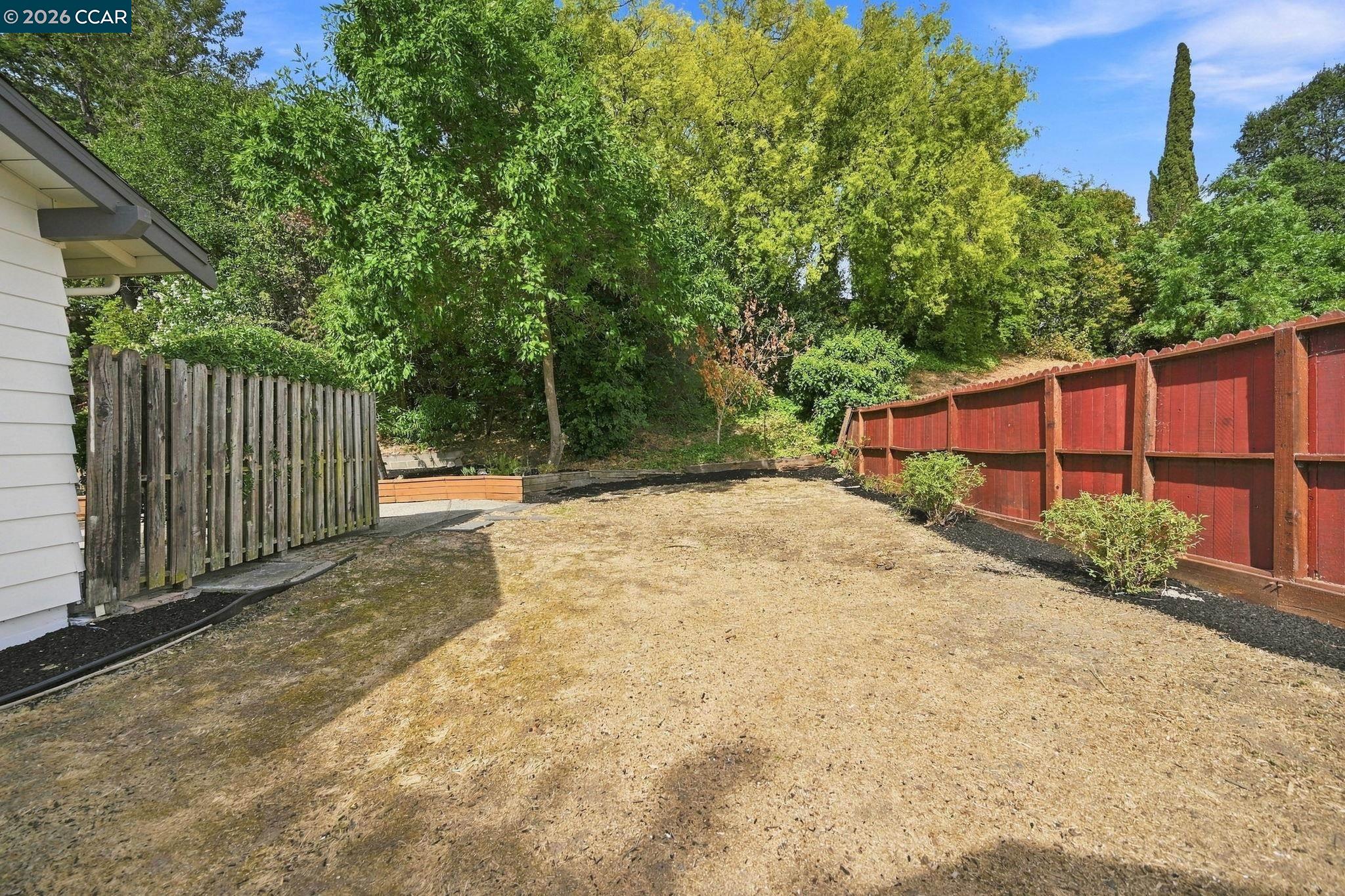 2481 Larkey Ln