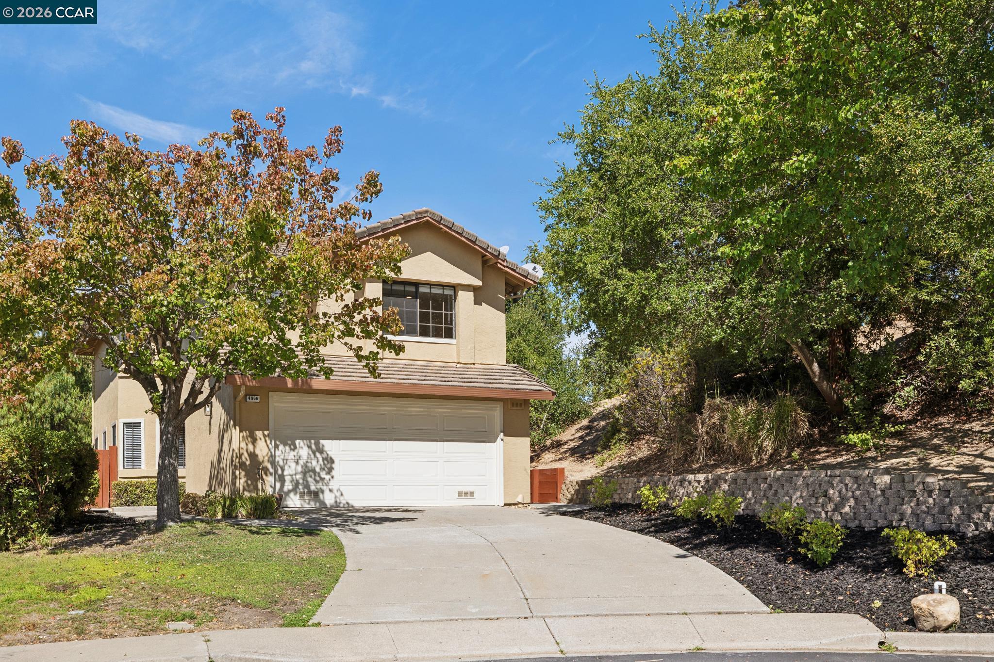 4966 Bayleaf Ct