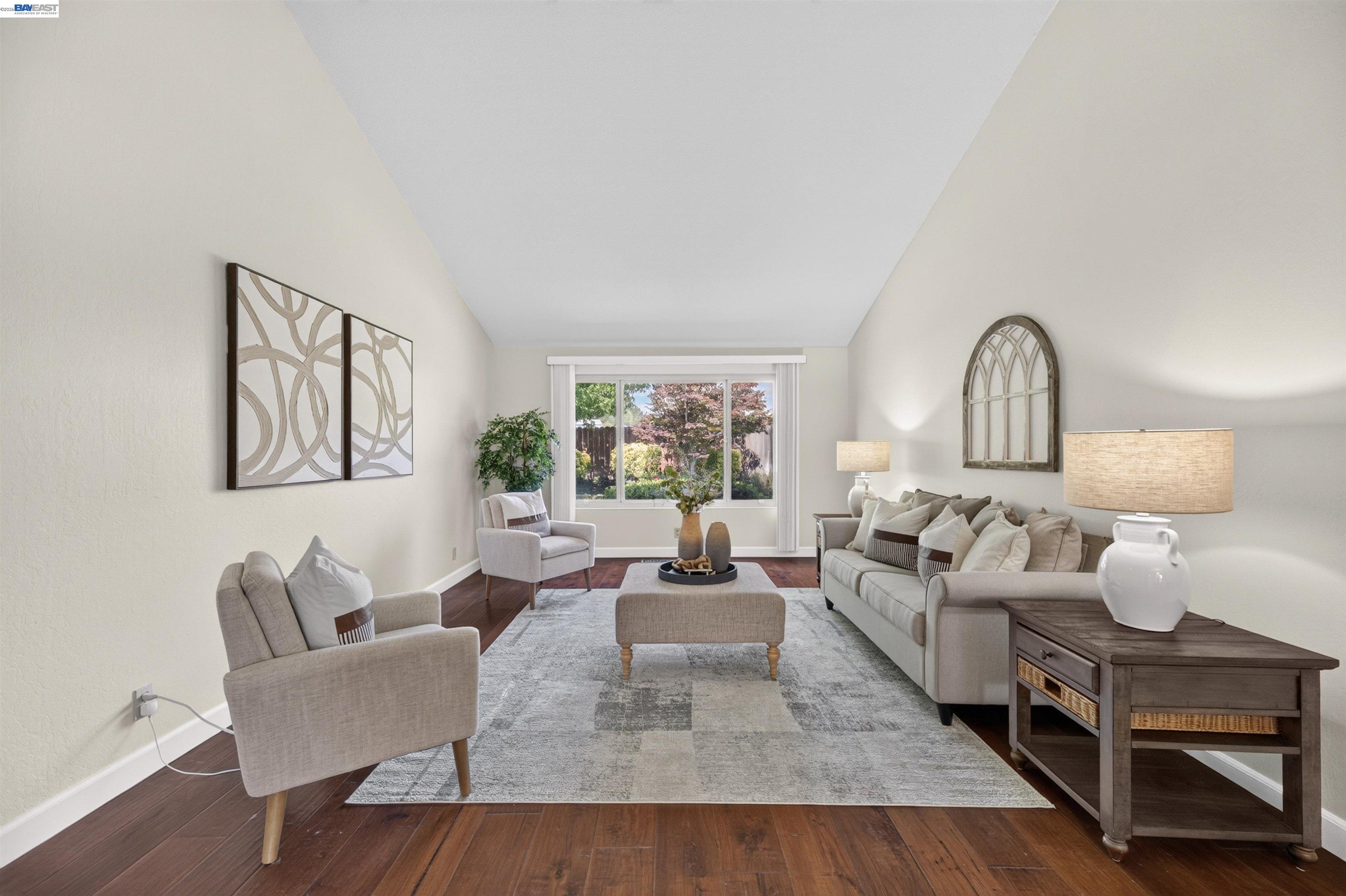 2534 Marsh Dr