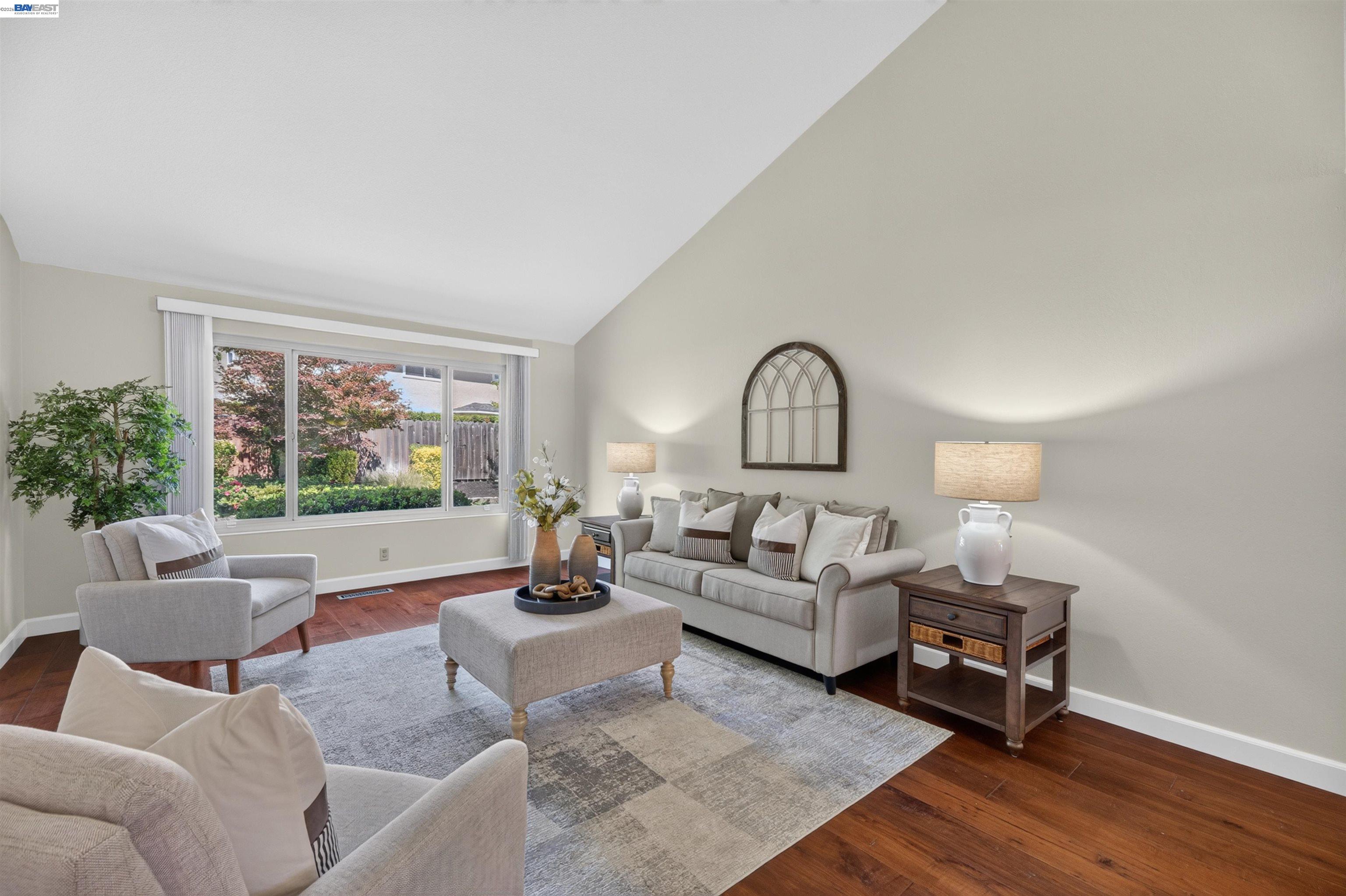 2534 Marsh Dr
