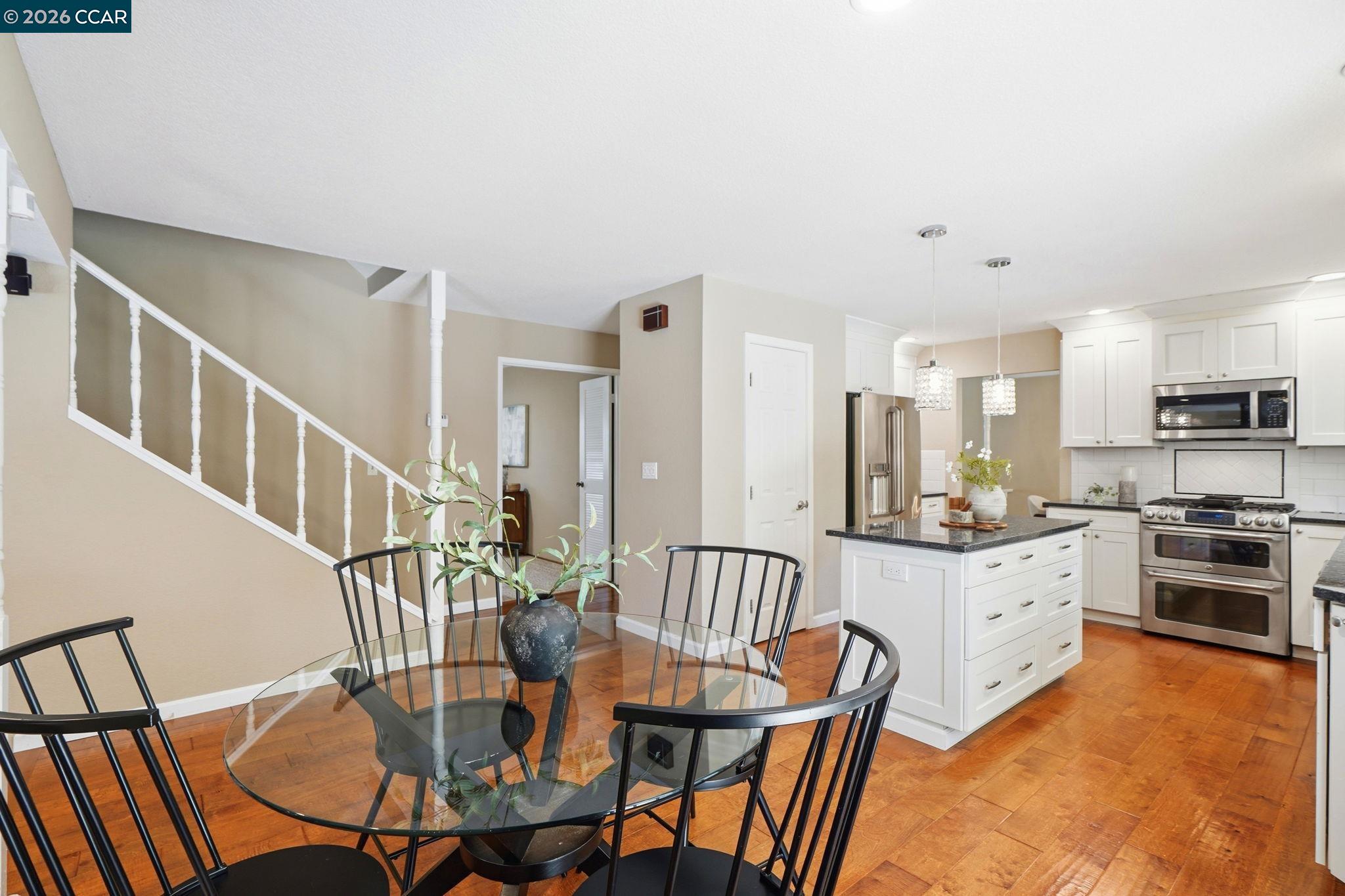 717 Bloching Cir