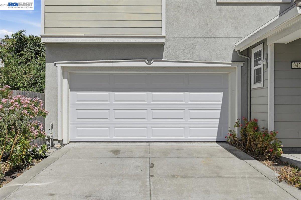 9424 Dunbar Dr