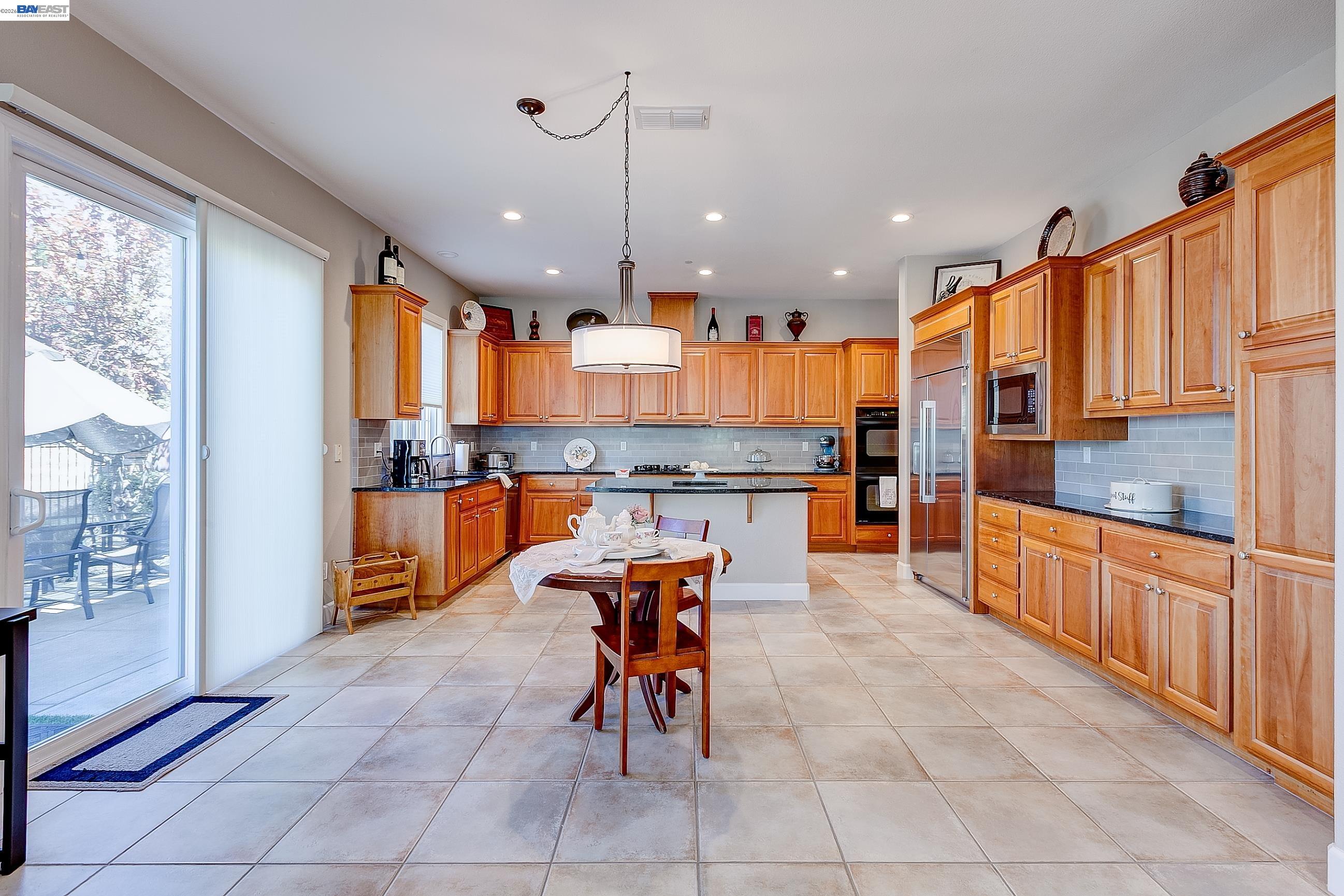 4972 GRAYHAWK CT.