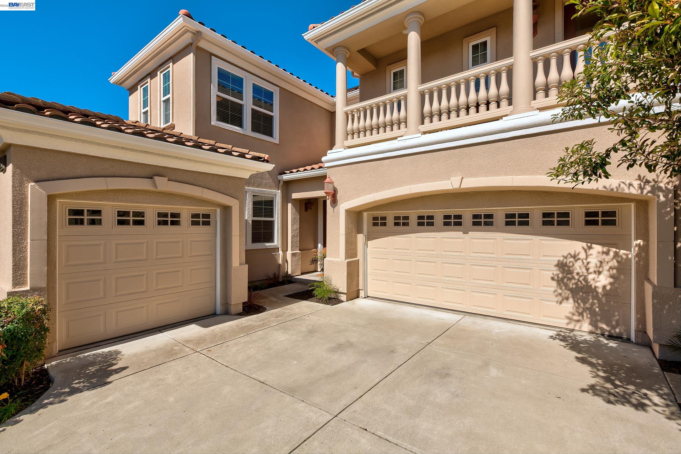 4972 GRAYHAWK CT.