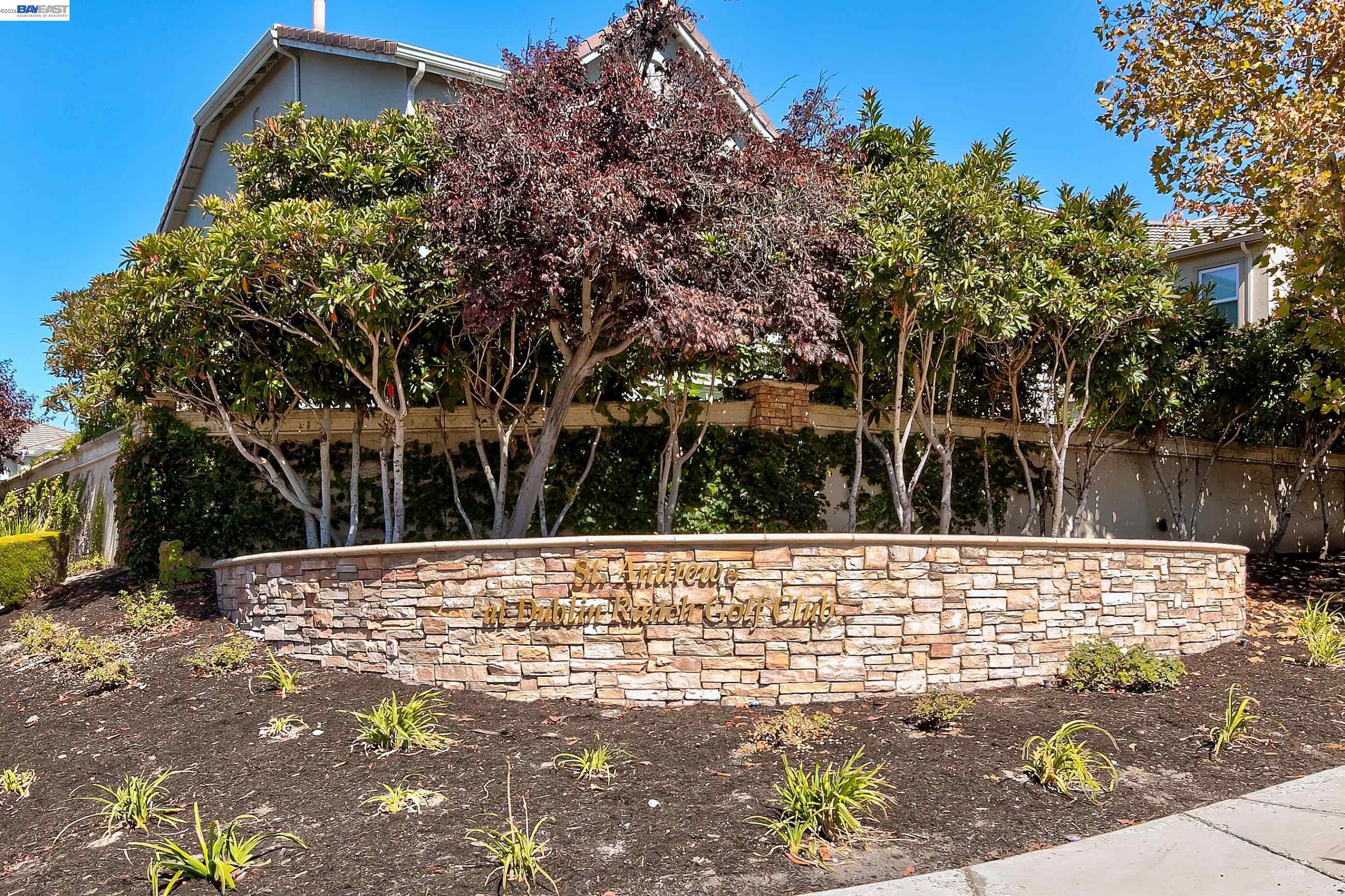4972 GRAYHAWK CT.
