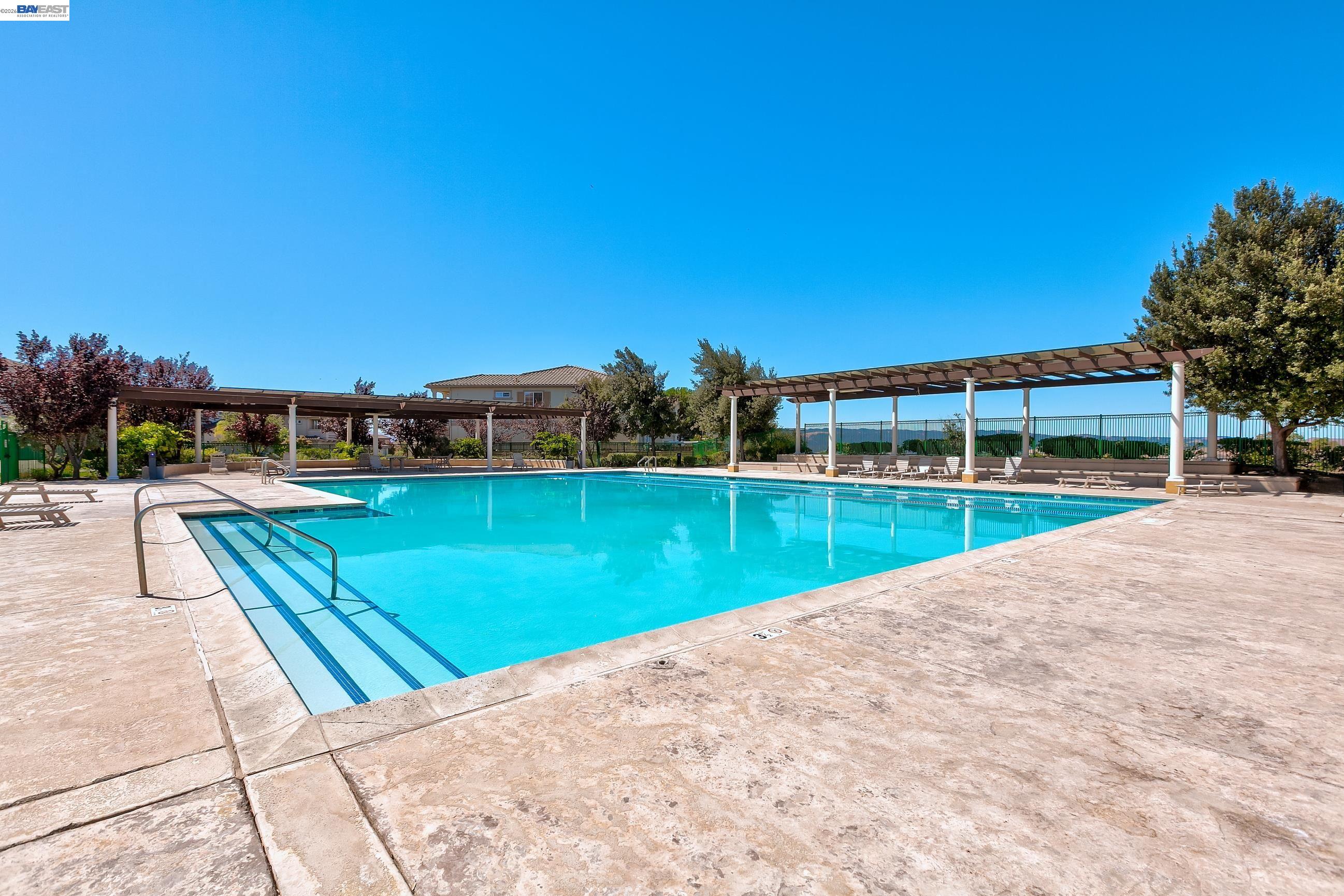 4972 GRAYHAWK CT.
