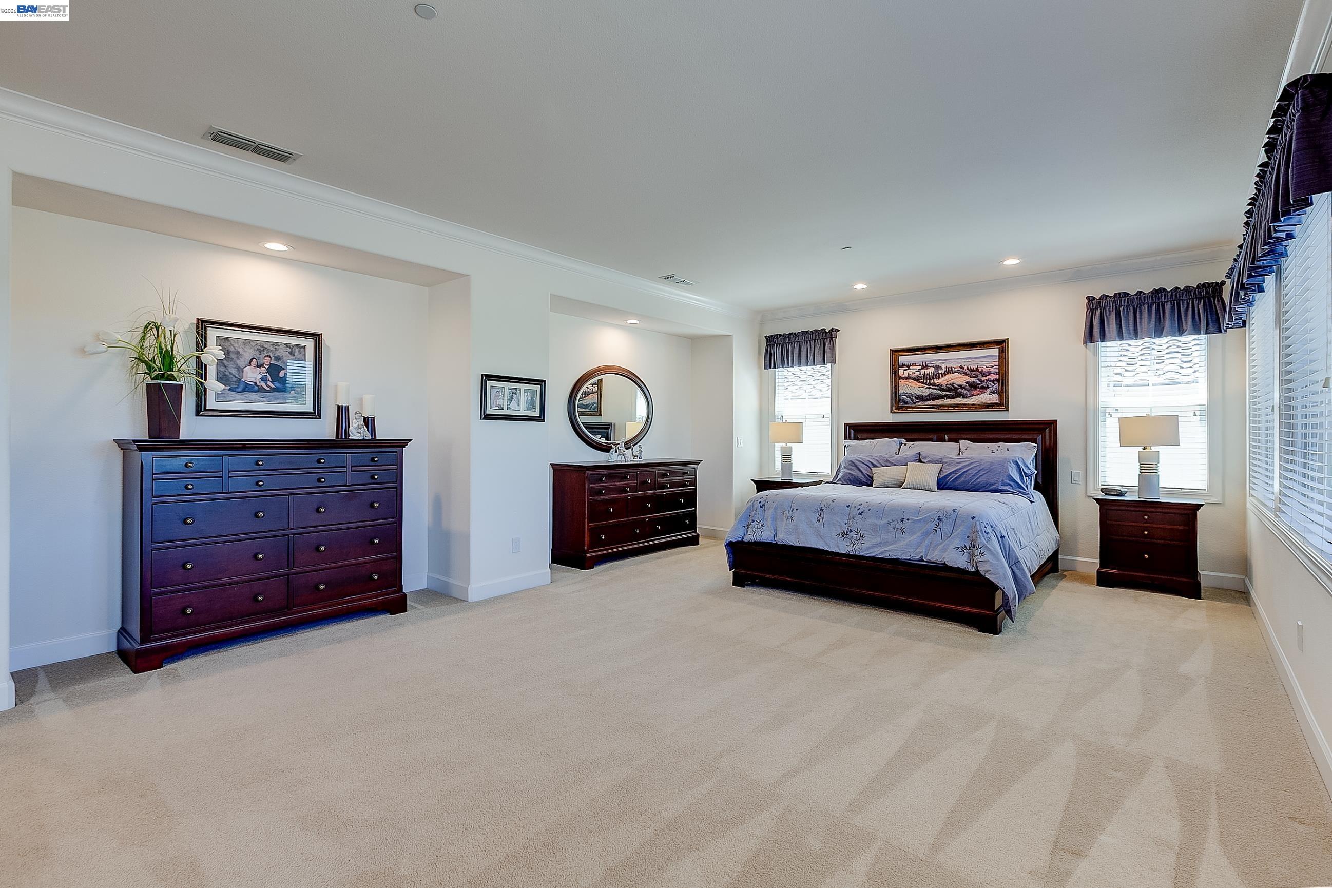 4972 GRAYHAWK CT.