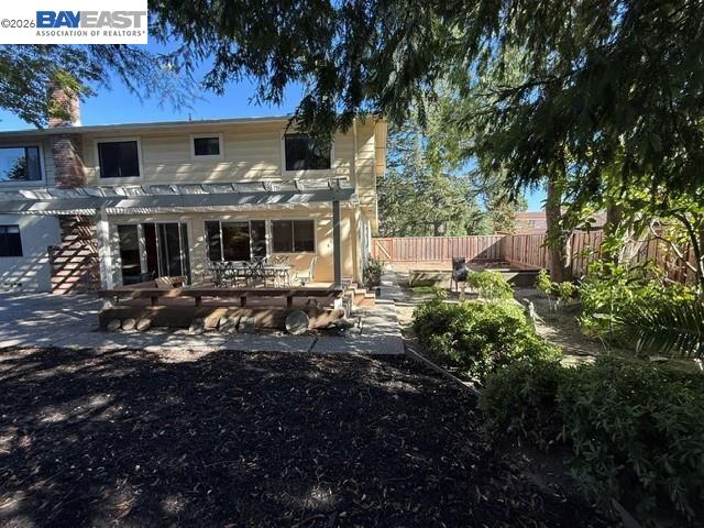 1564 Harlan Dr