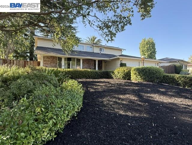 1564 Harlan Dr
