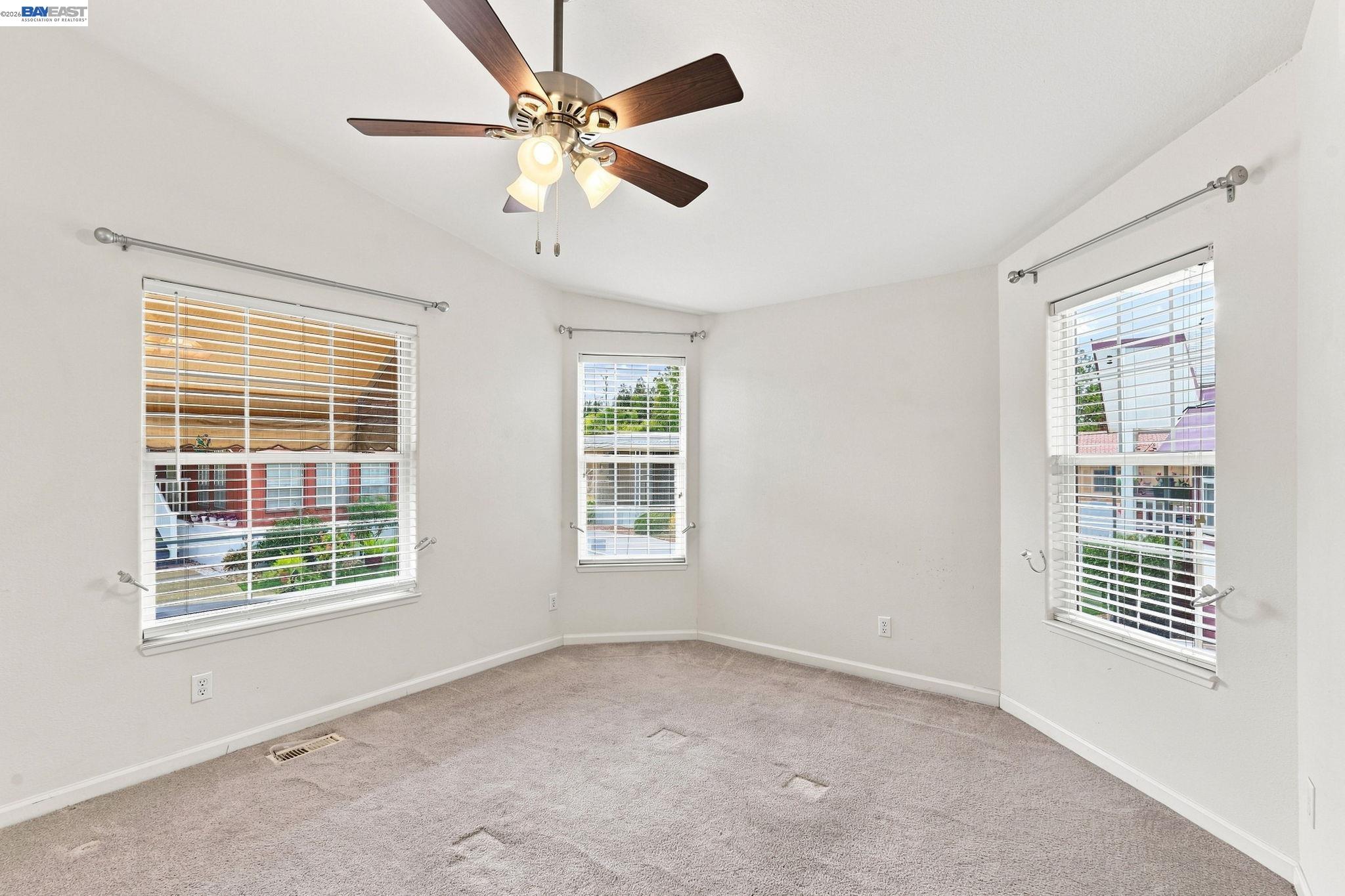 3263 Vineyard Ave., #86 # 86