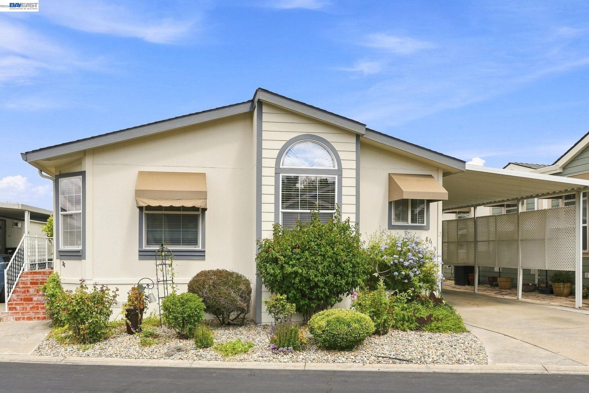 3263 Vineyard Ave., #86 # 86