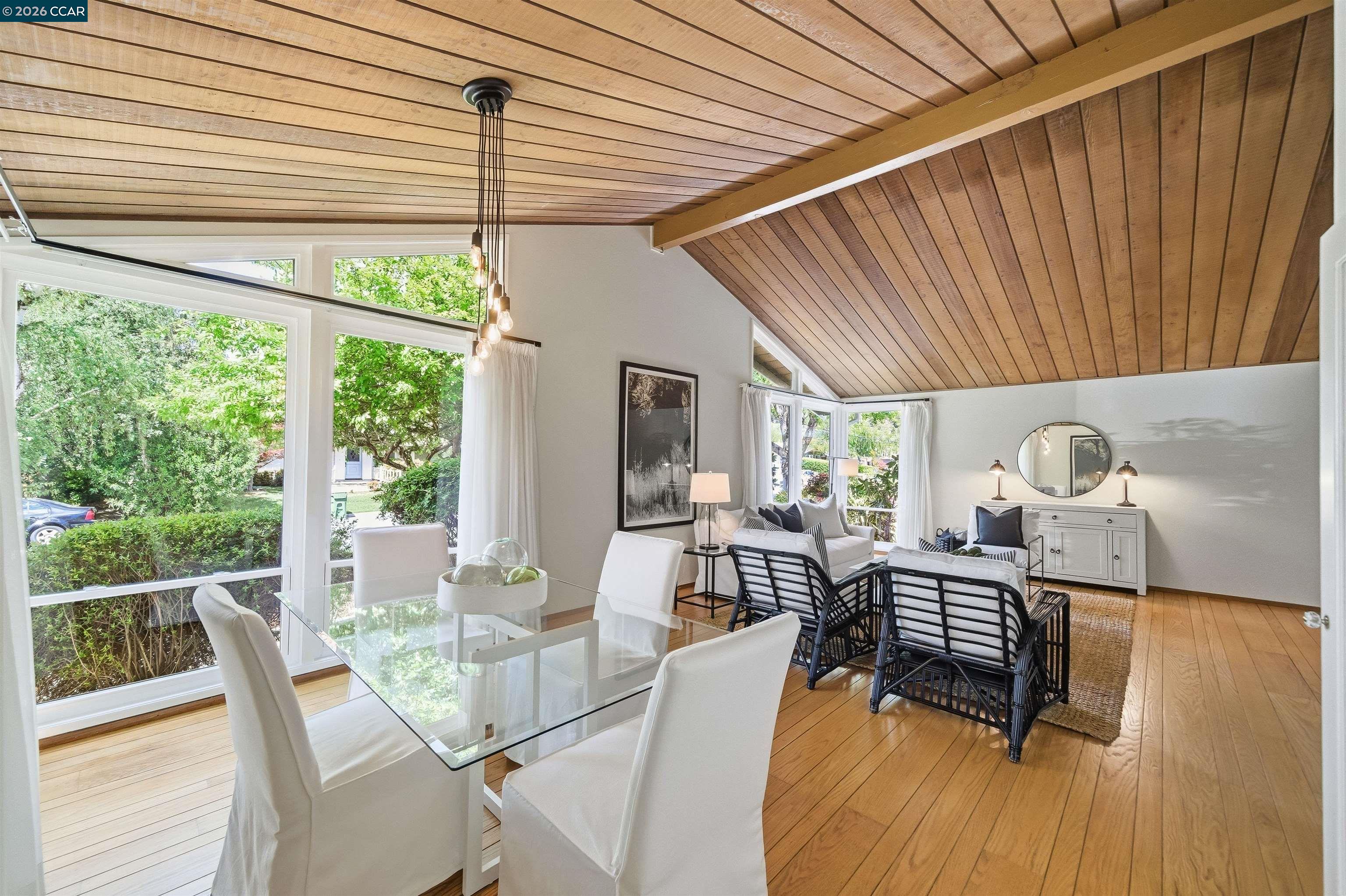 157 Shuey Dr