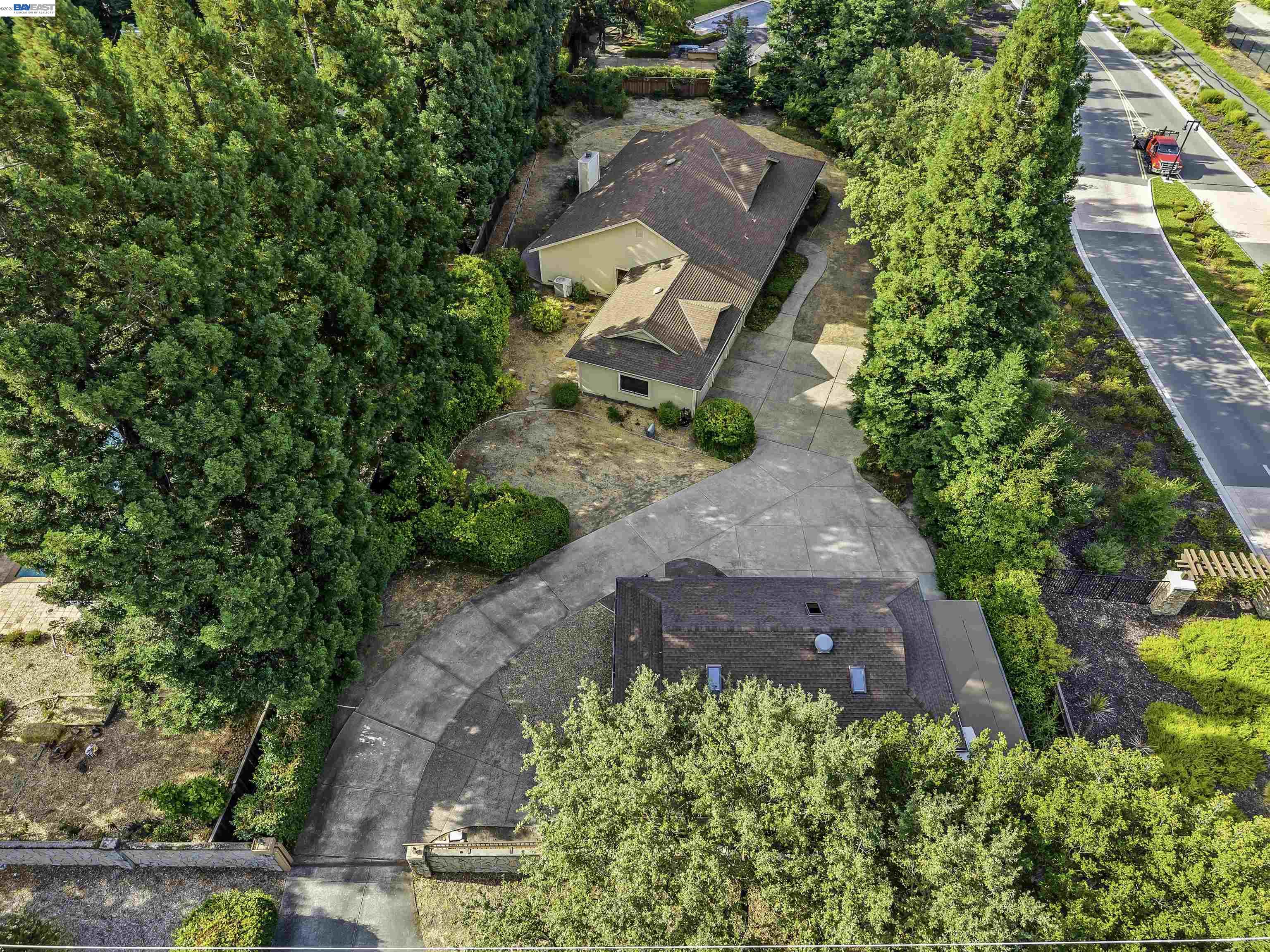 2280 Blackhawk Rd