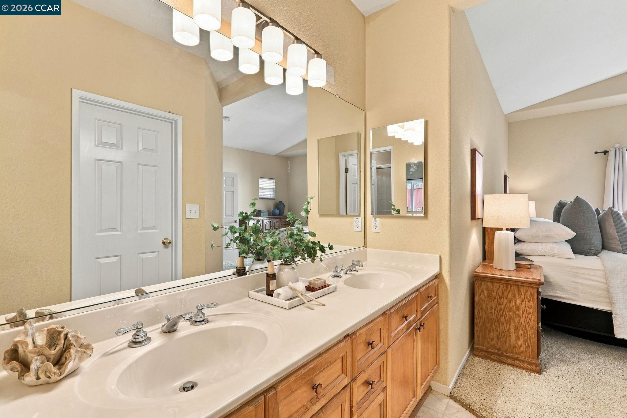 244 Stranahan Cir