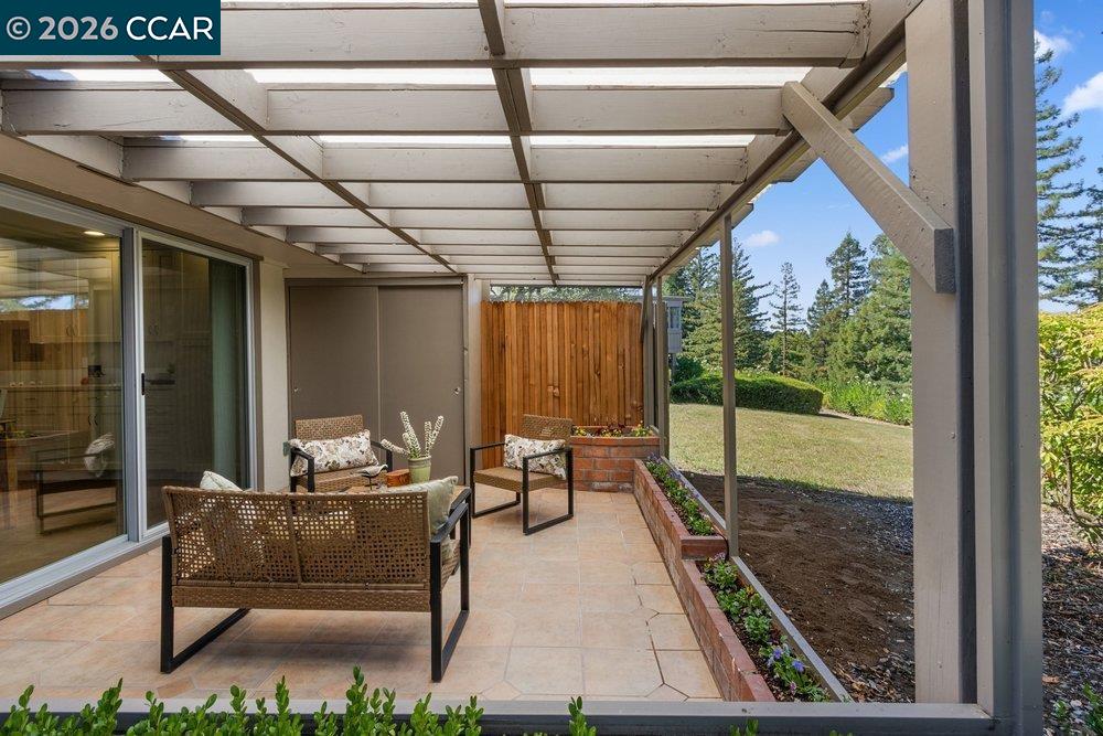 2877 Ptarmigan Dr # 2