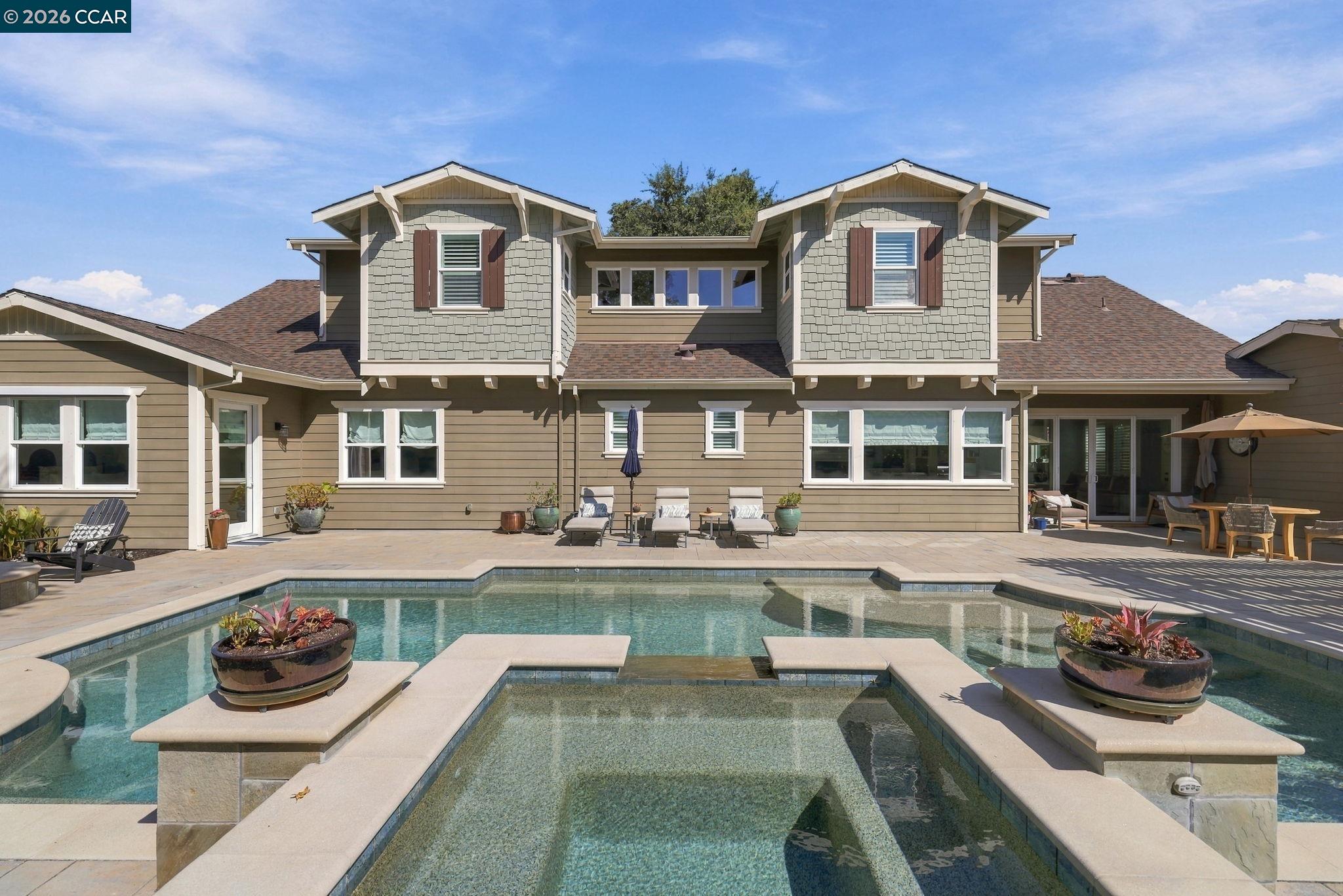 4 Tyler Ct