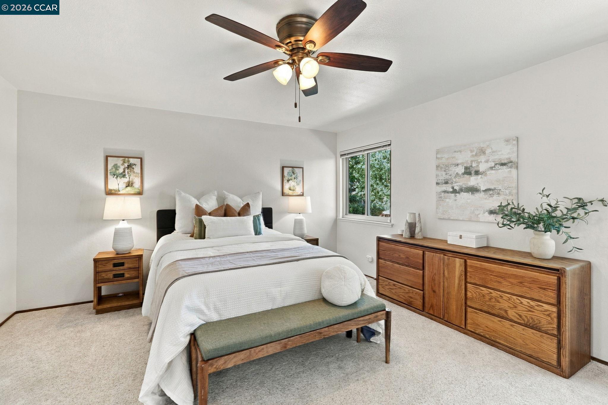 1859 Yolanda Cir