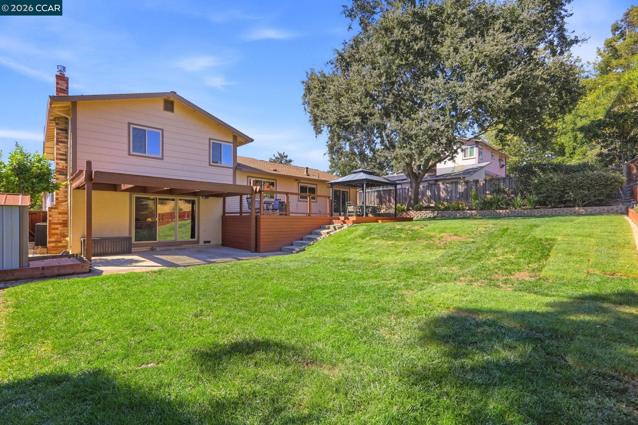 1859 Yolanda Cir