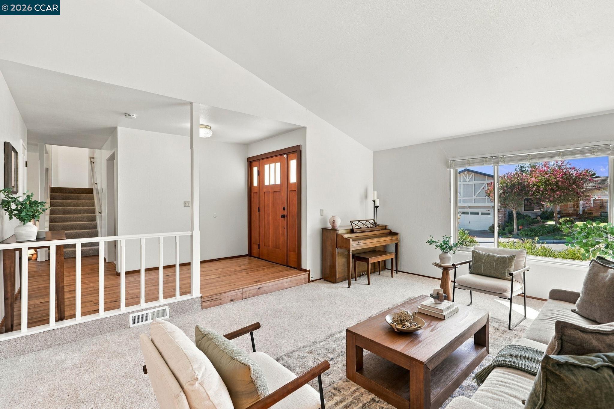 1859 Yolanda Cir