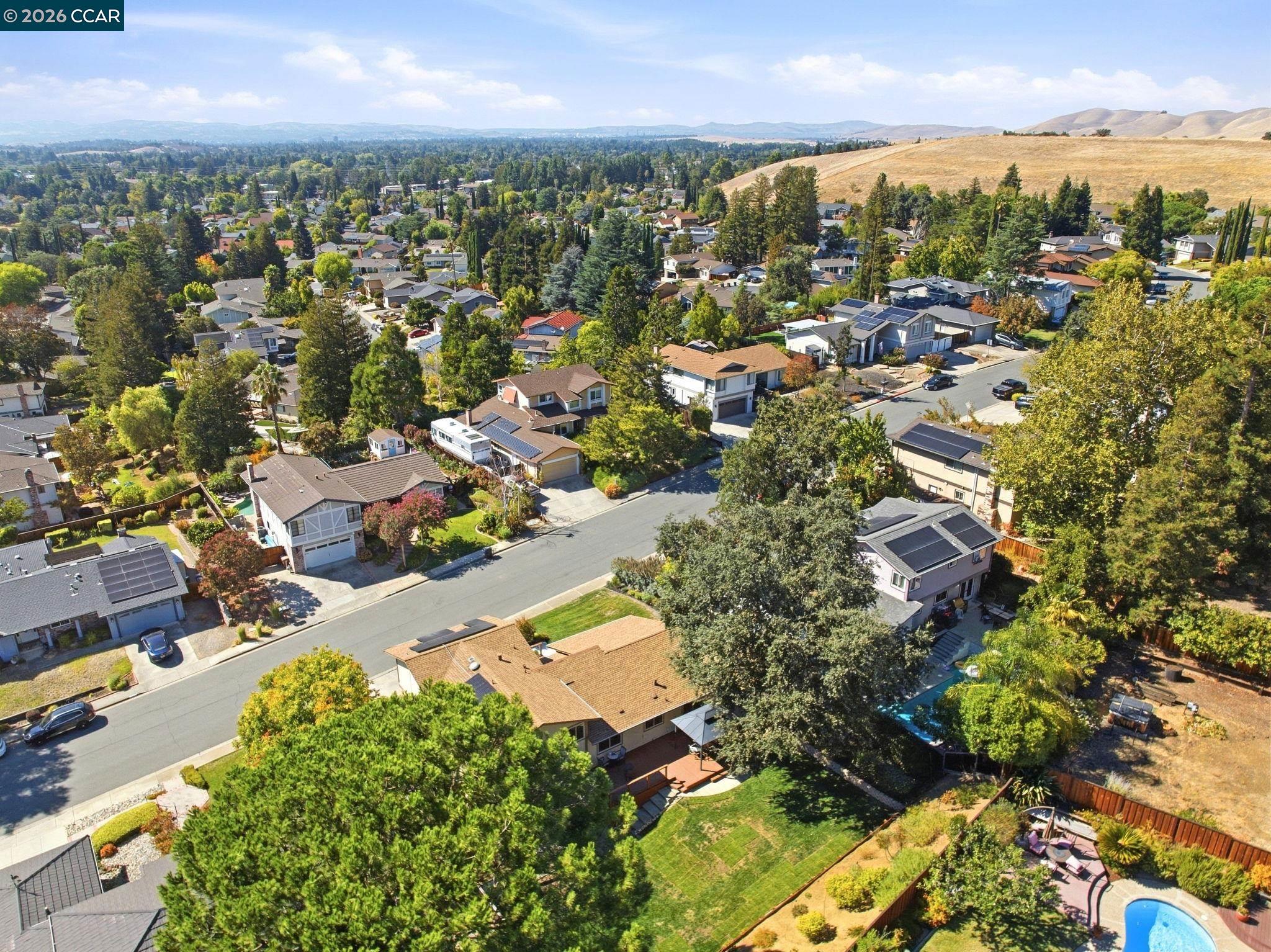 1859 Yolanda Cir