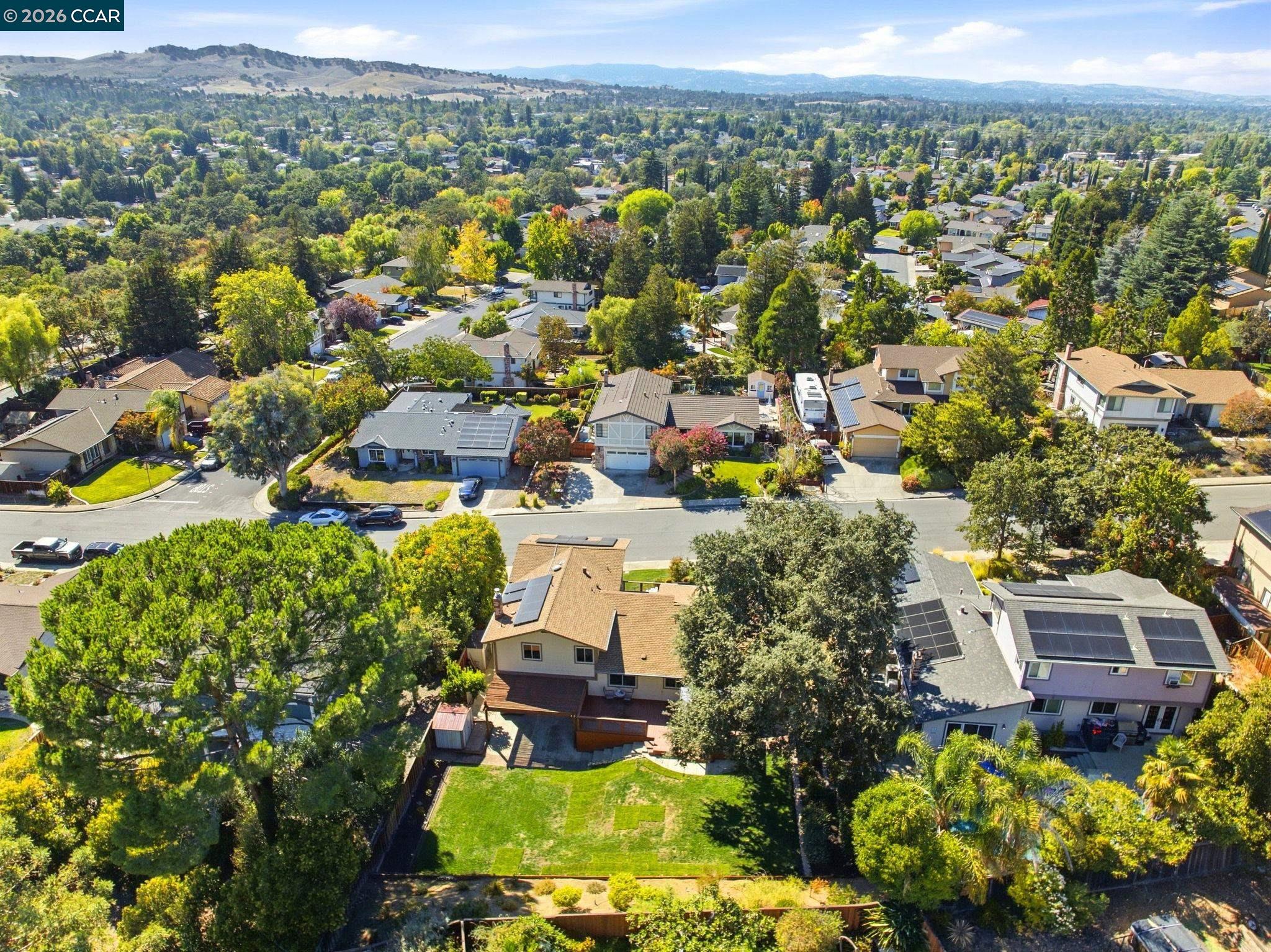 1859 Yolanda Cir