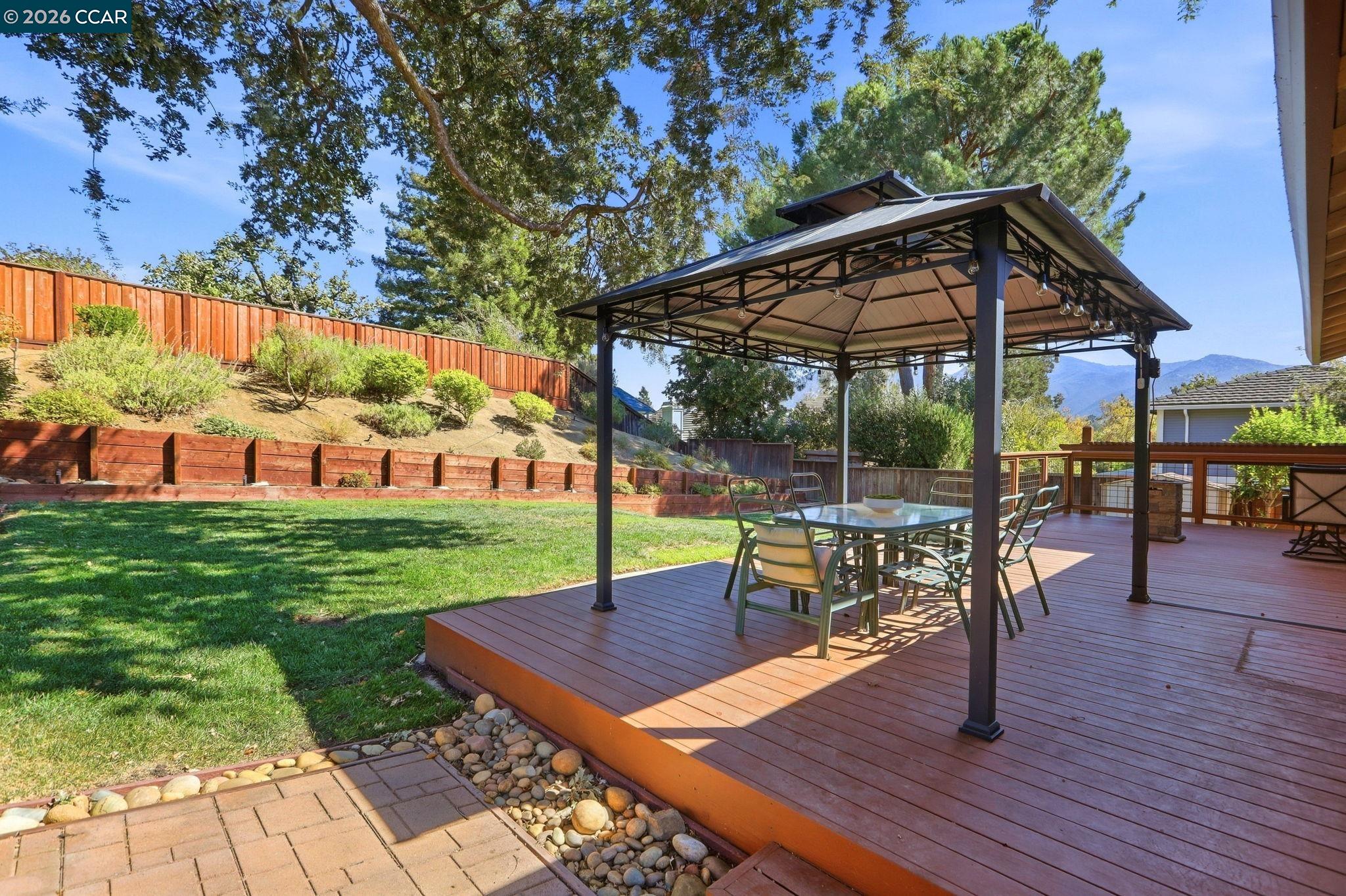 1859 Yolanda Cir