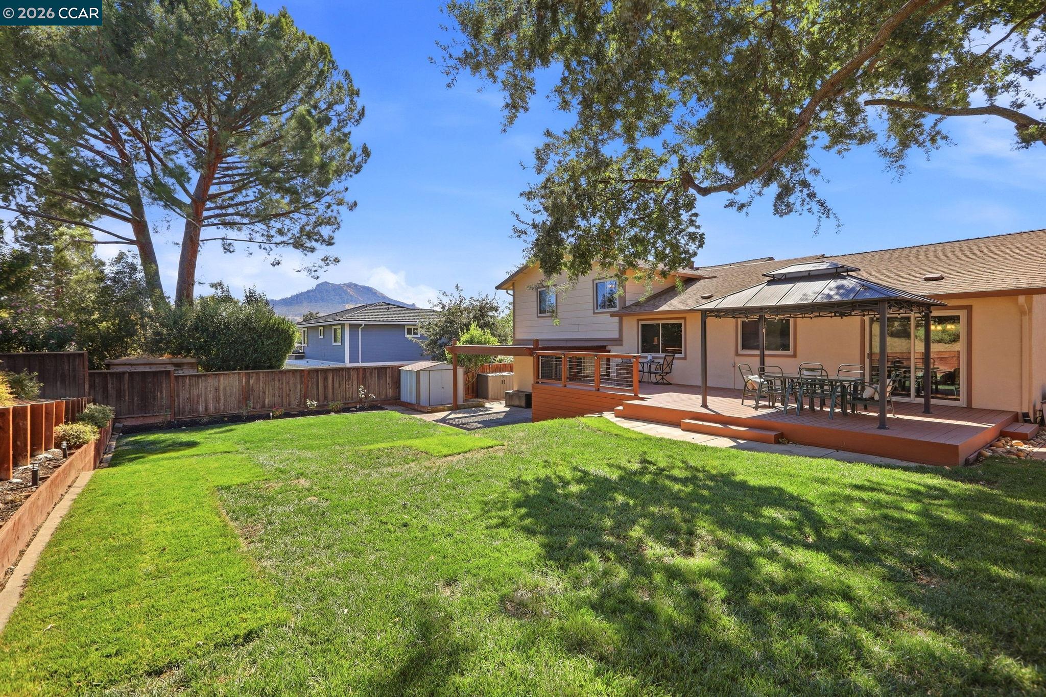 1859 Yolanda Cir