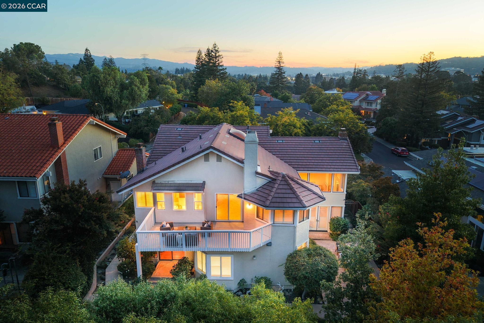 1154 Calder Ln
