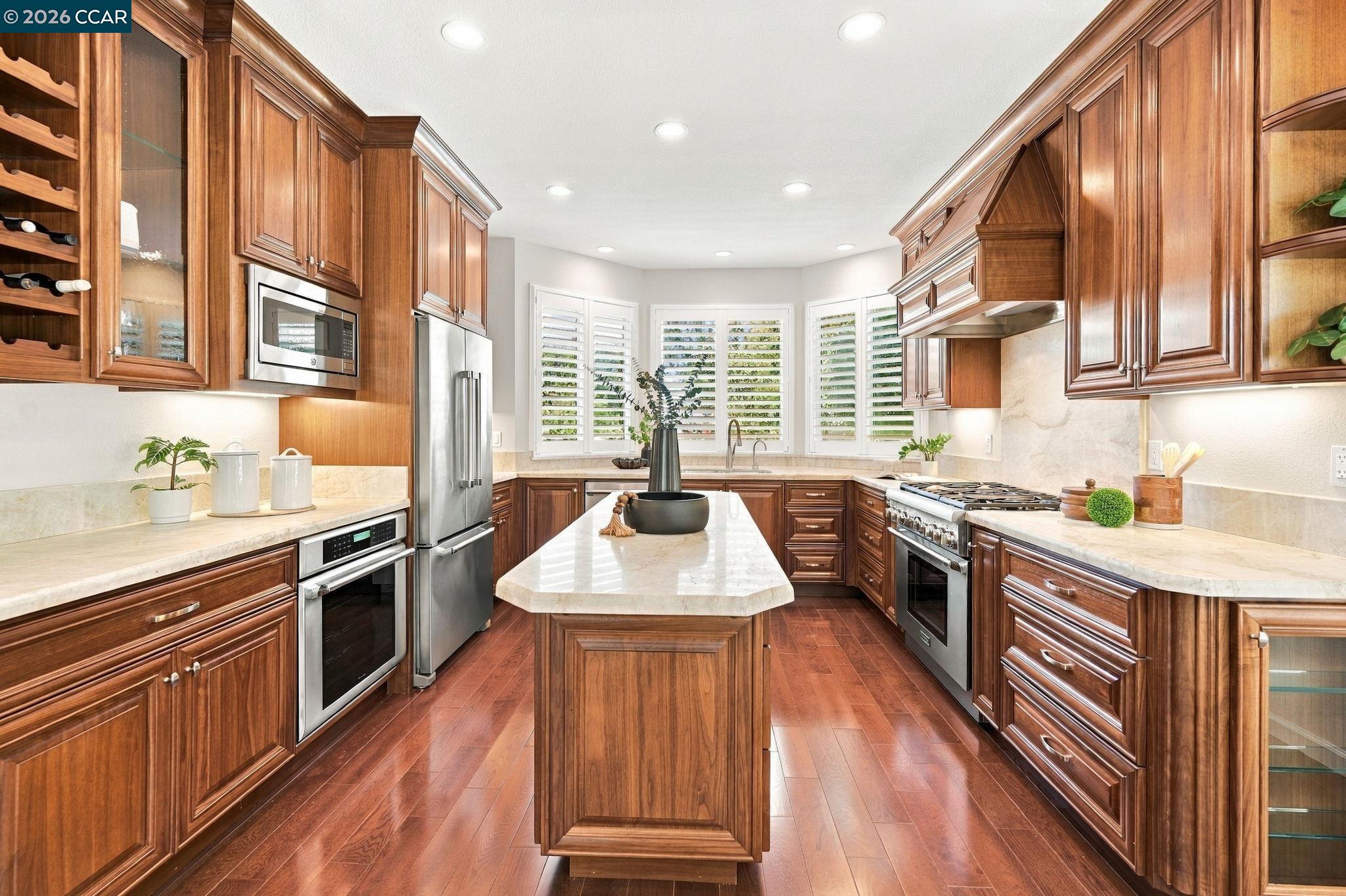 1154 Calder Ln