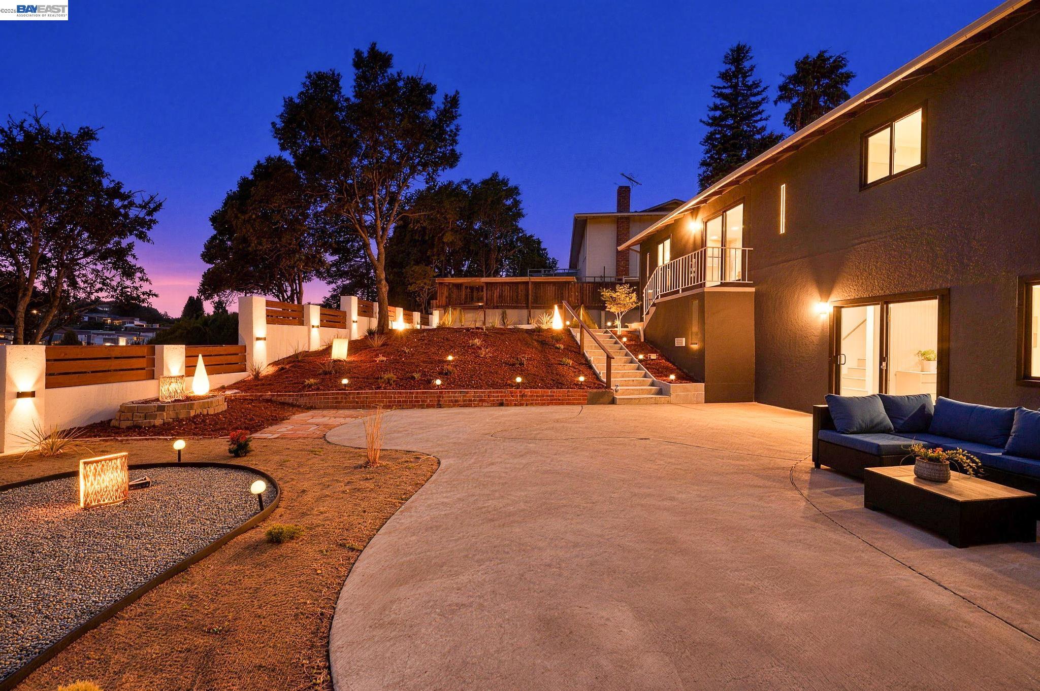 2843 Jennifer Dr