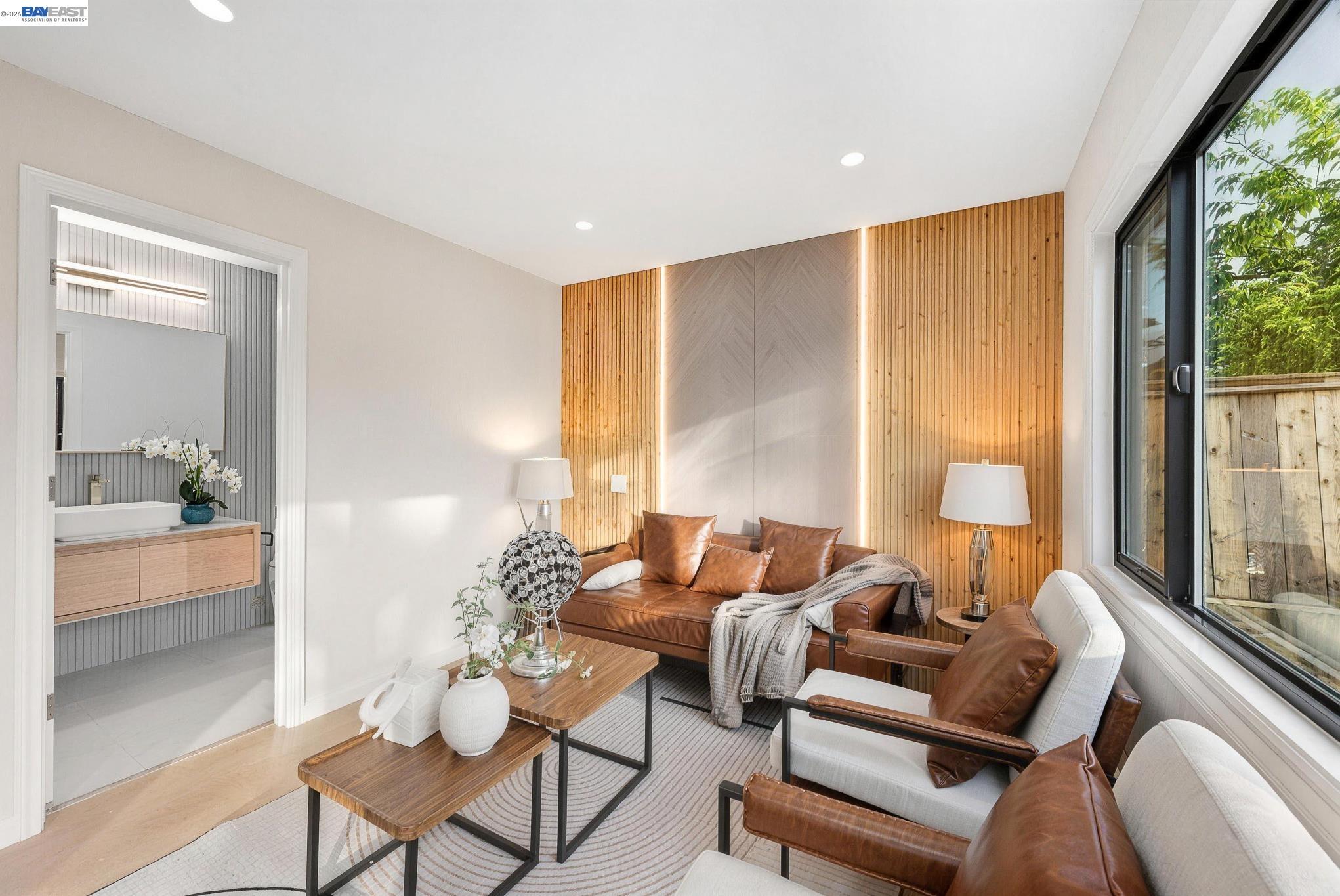 2843 Jennifer Dr