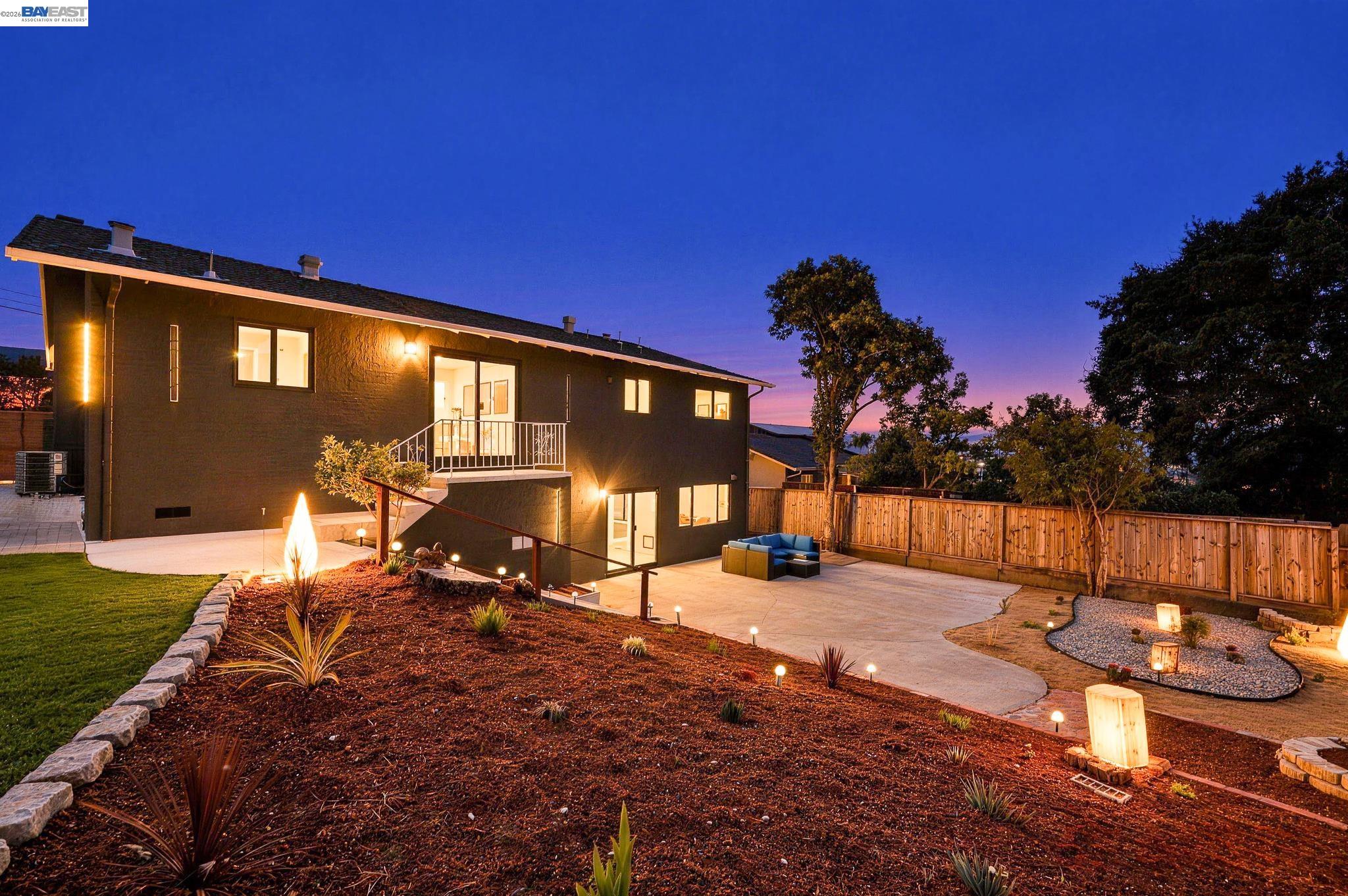 2843 Jennifer Dr