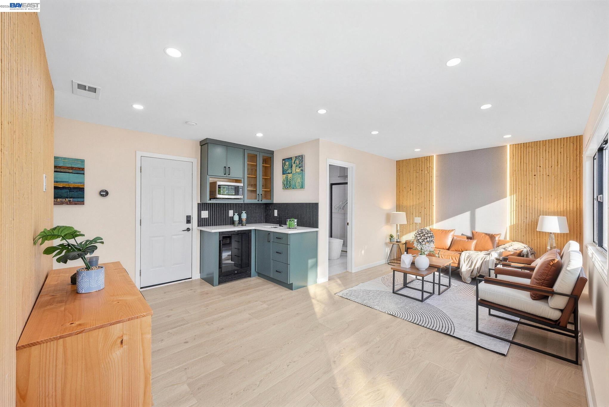 2843 Jennifer Dr