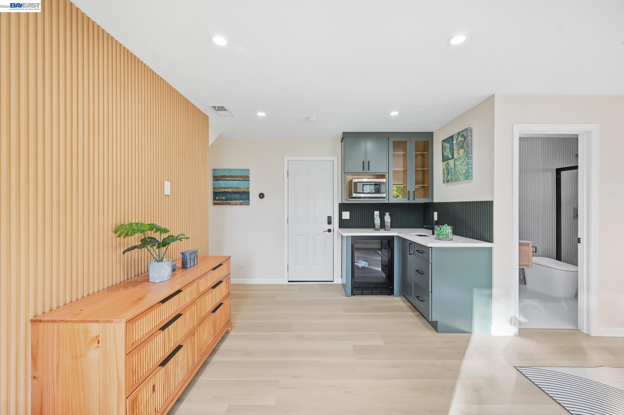 2843 Jennifer Dr