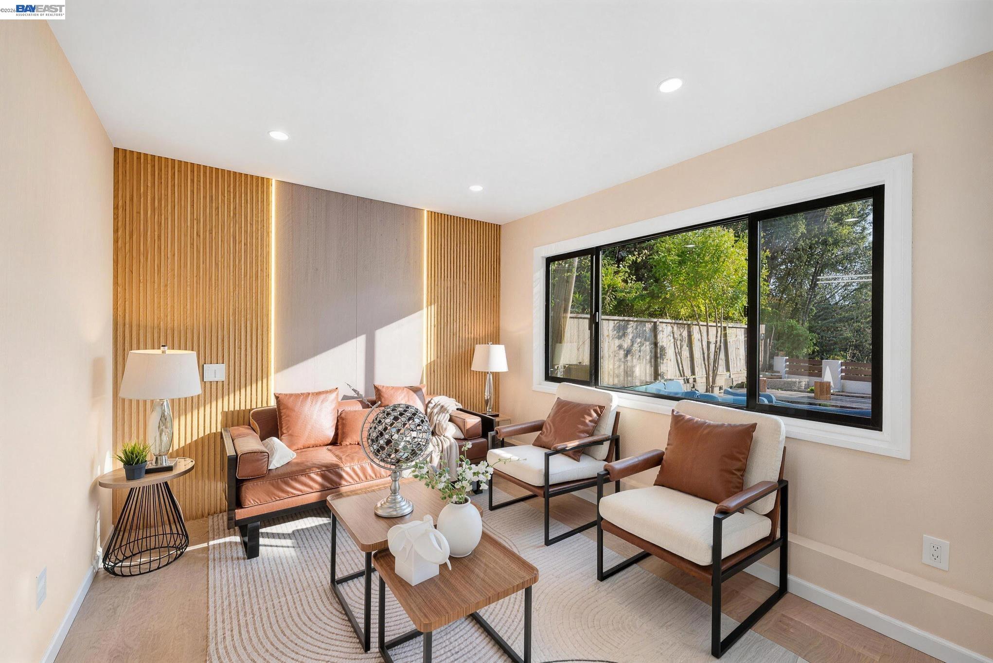 2843 Jennifer Dr