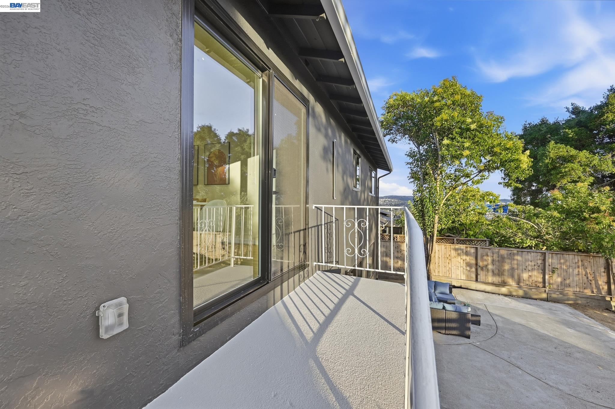2843 Jennifer Dr
