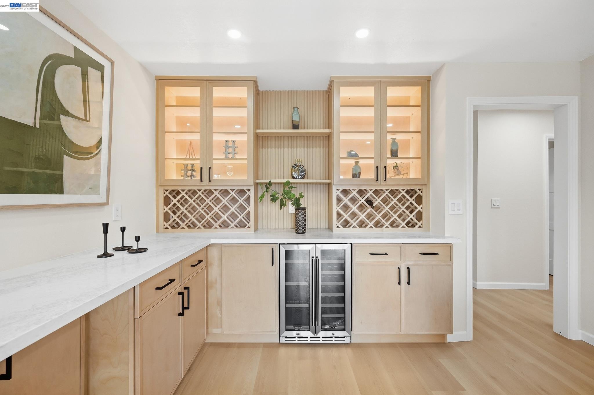 2843 Jennifer Dr