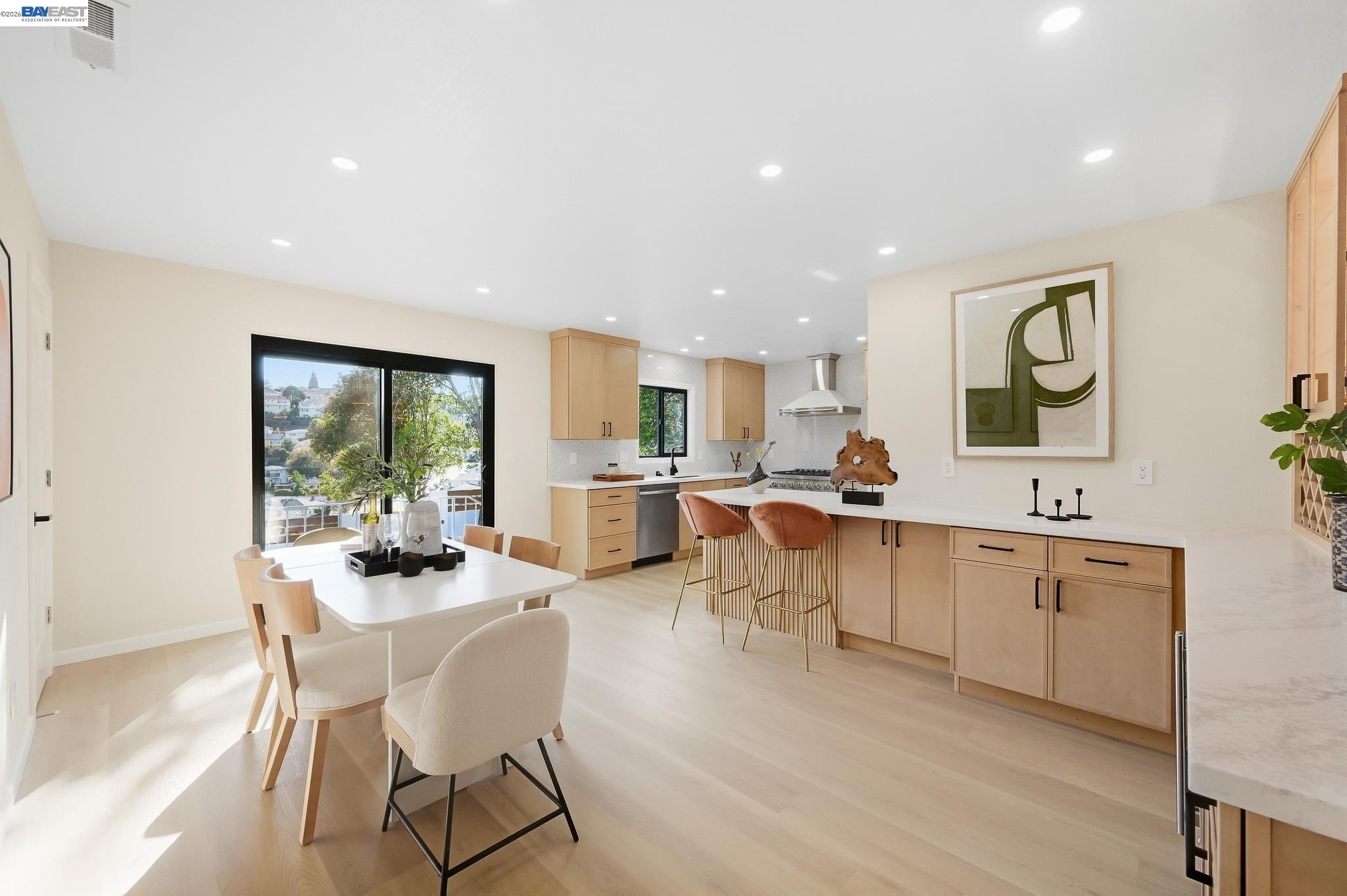 2843 Jennifer Dr