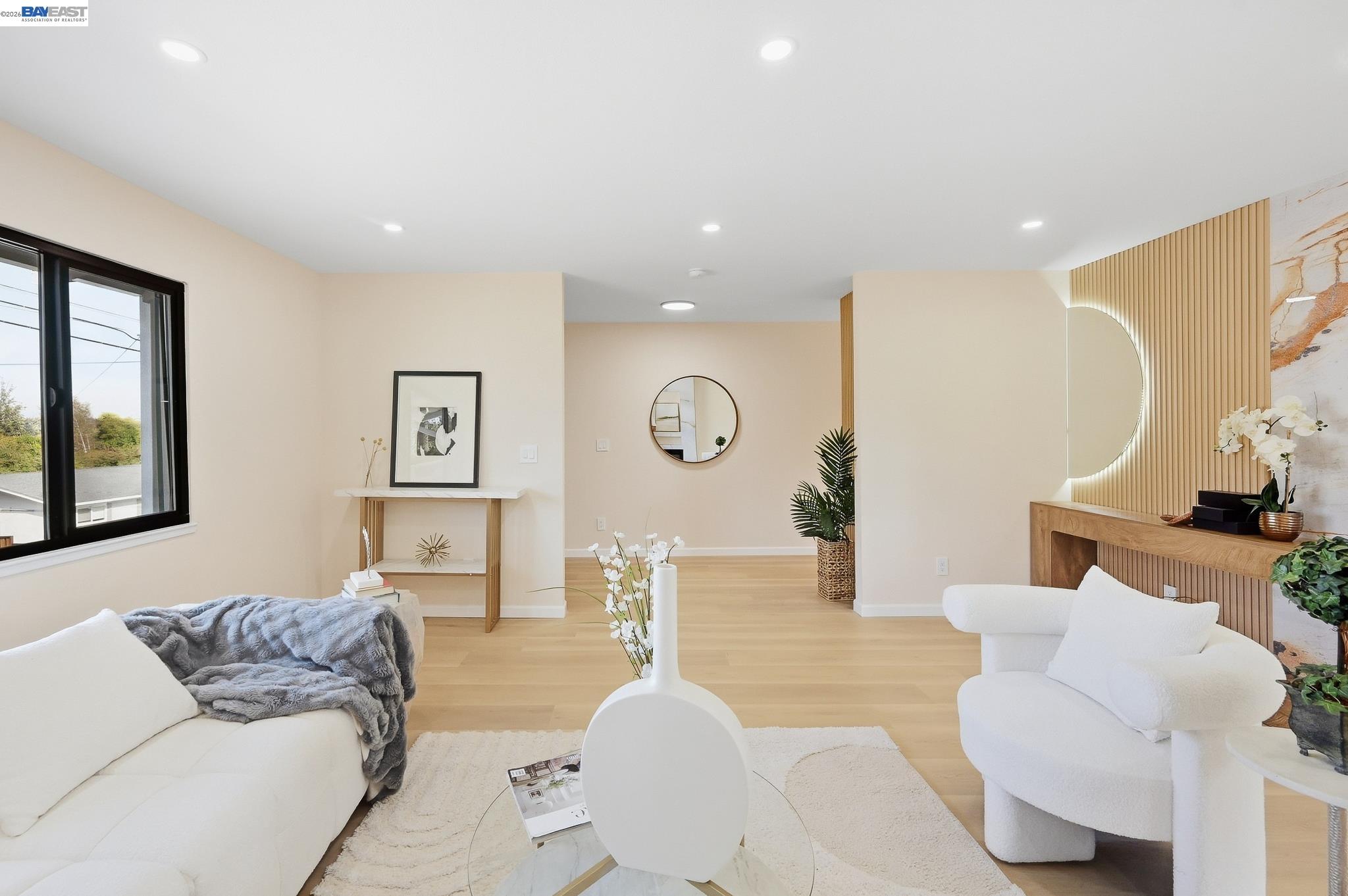 2843 Jennifer Dr