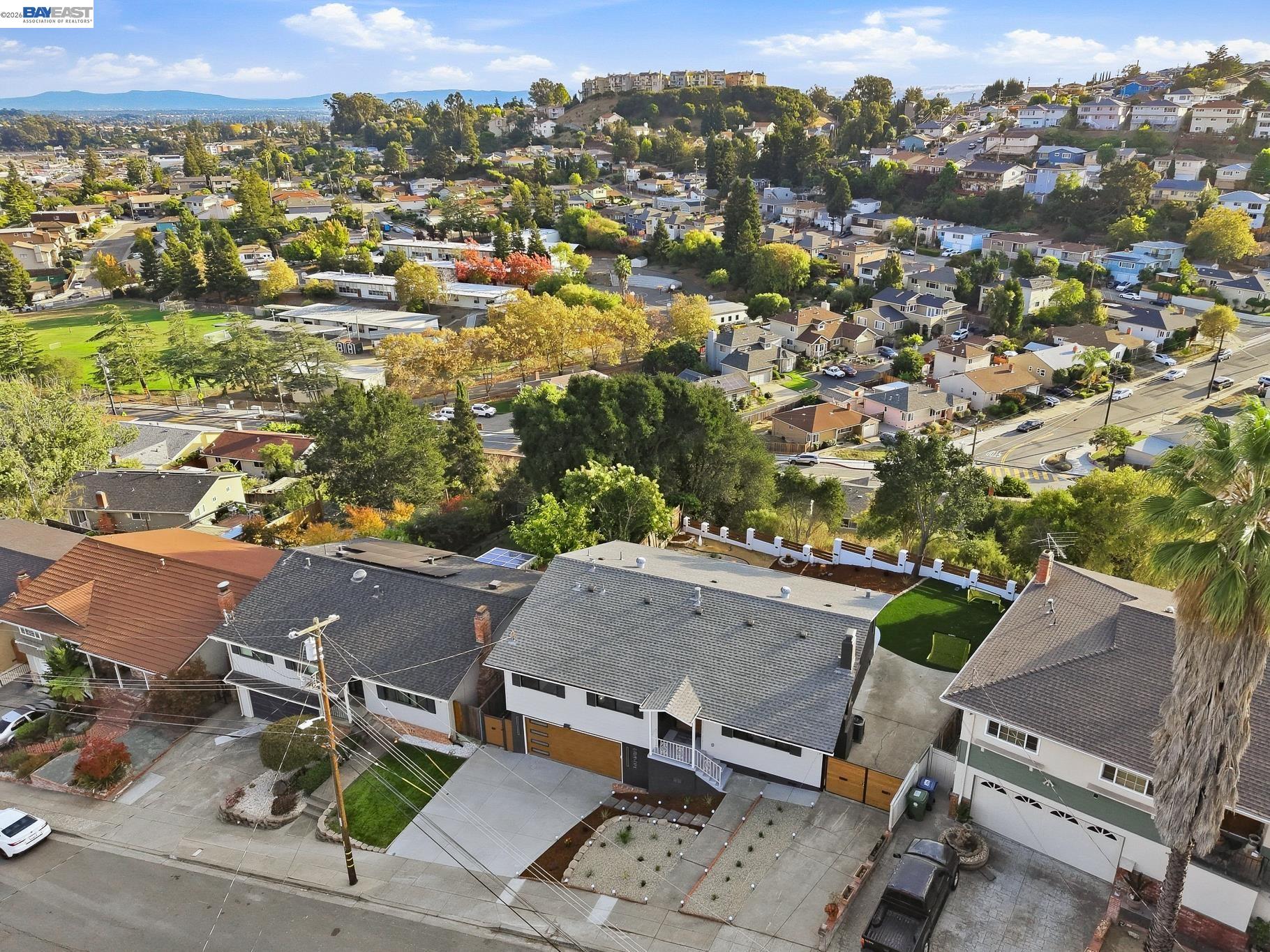 2843 Jennifer Dr