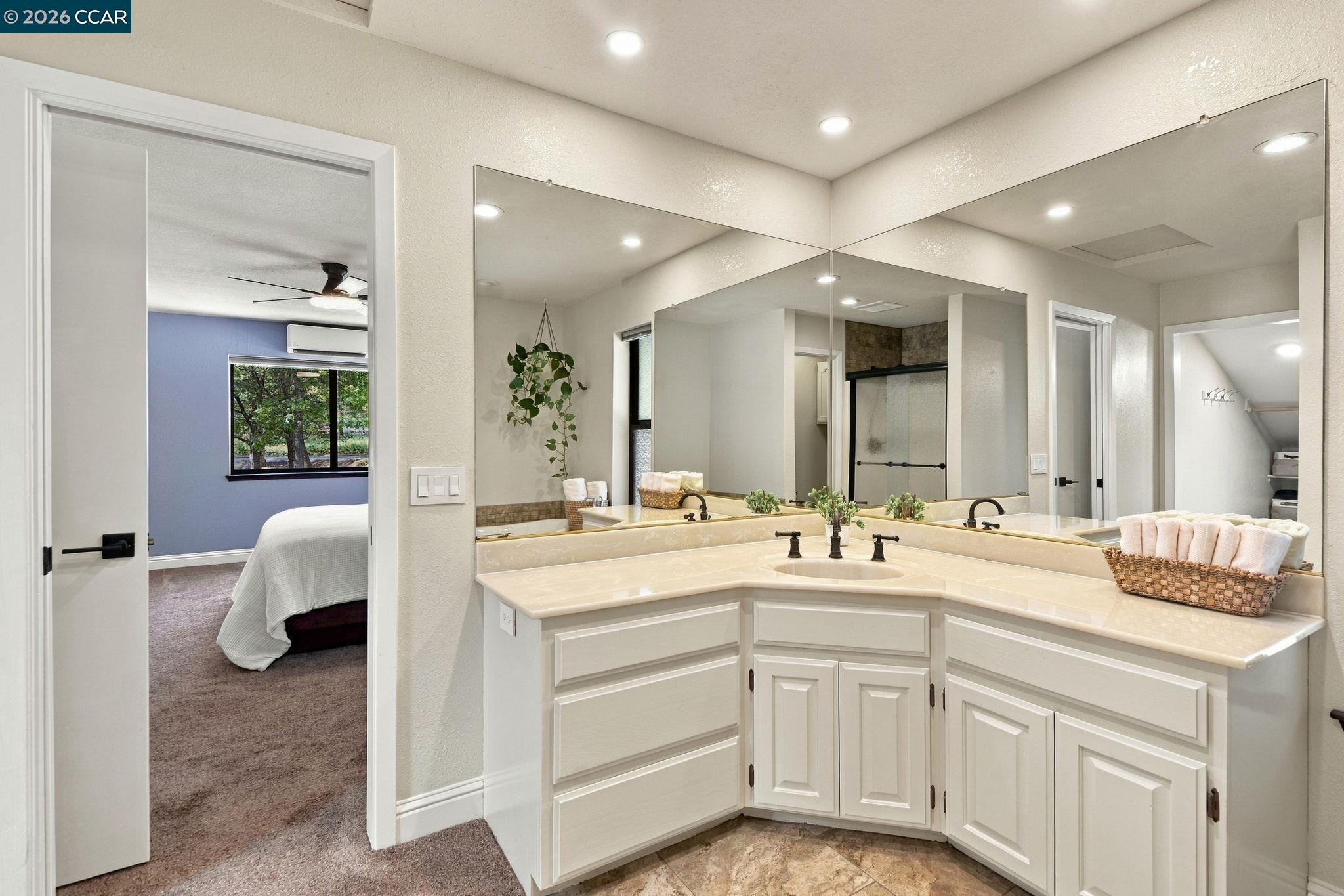 1450 Pleasant Ridge Rd