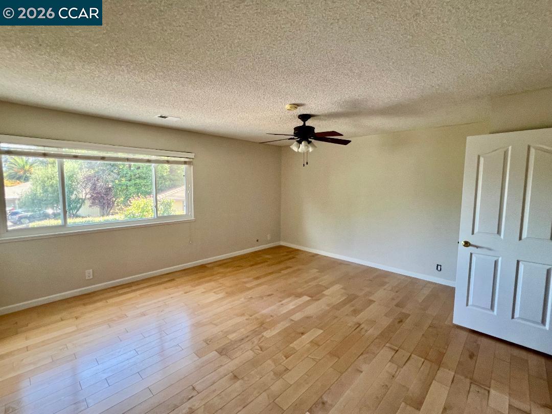 3151 La Playa Ct